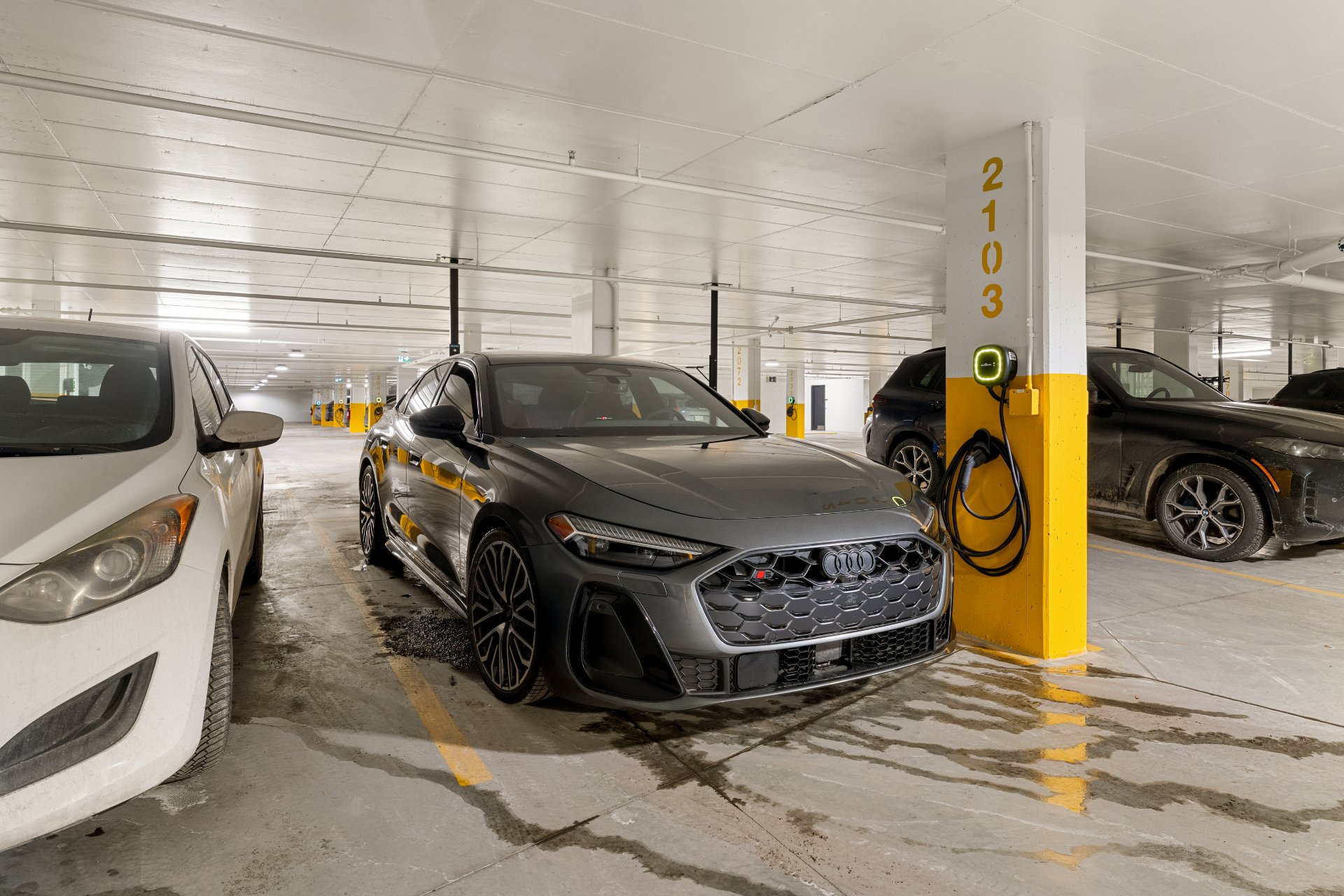 Photo - Stationnement