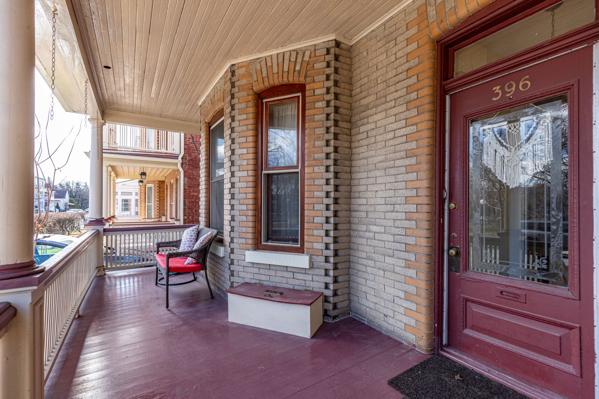 Photo - Frontage