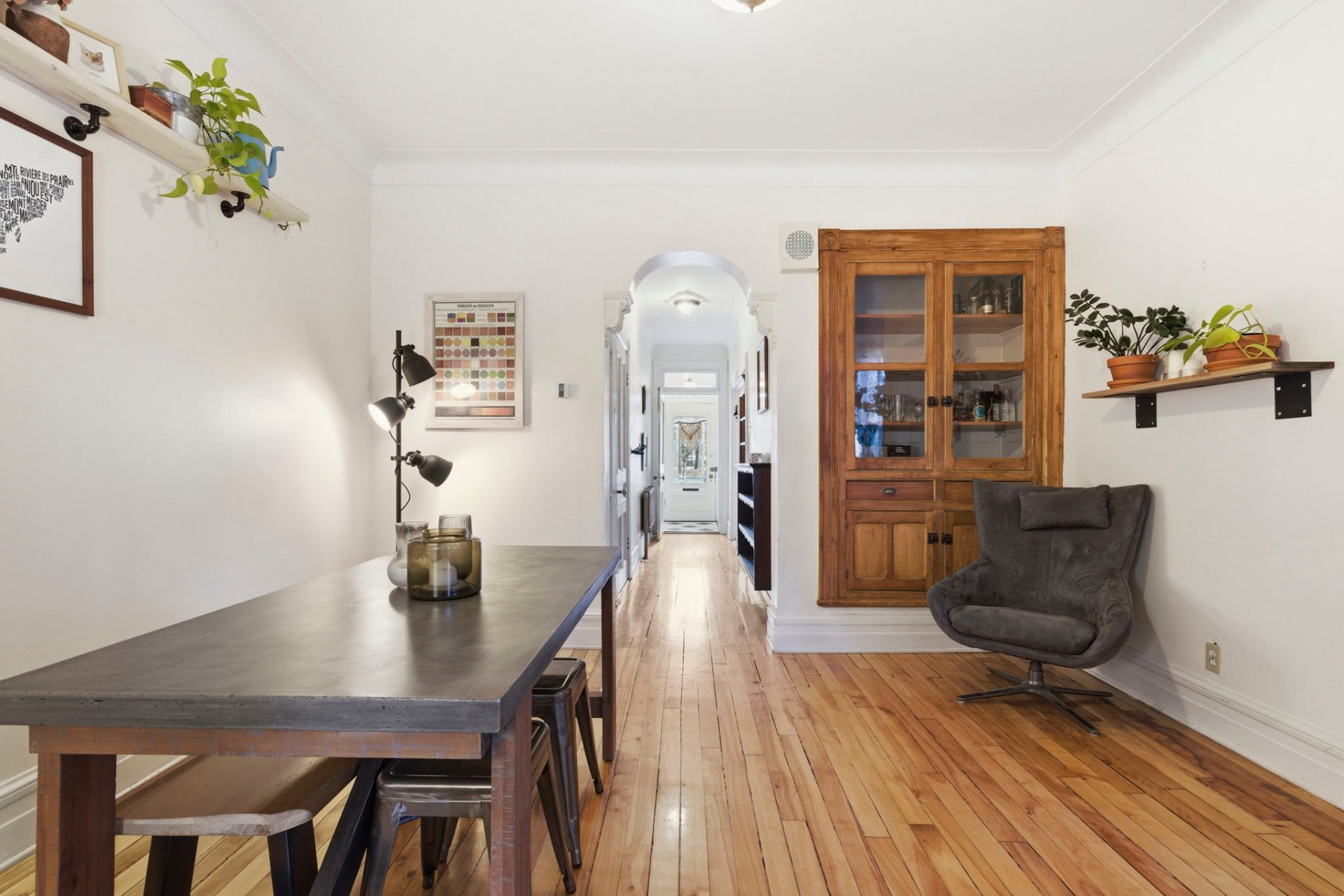 Photo - Dining room
