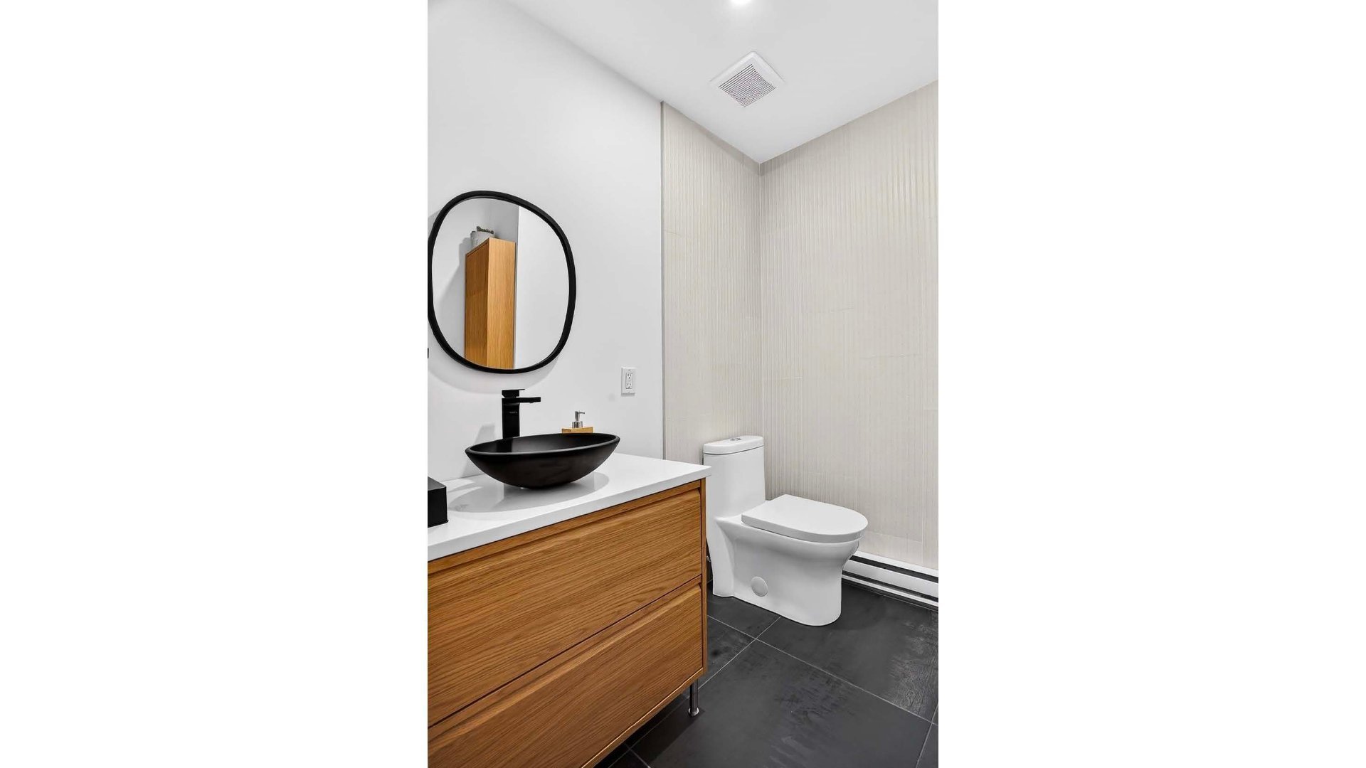Photo - Washroom