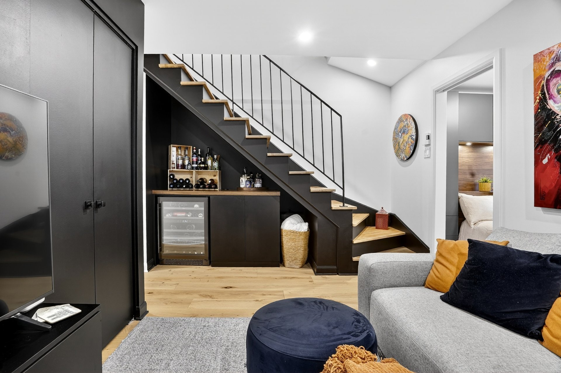 Photo - Family room