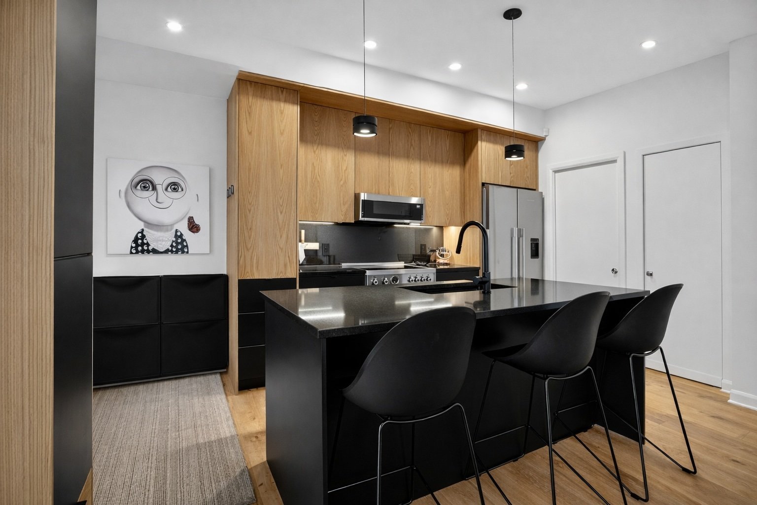 Photo - Kitchen