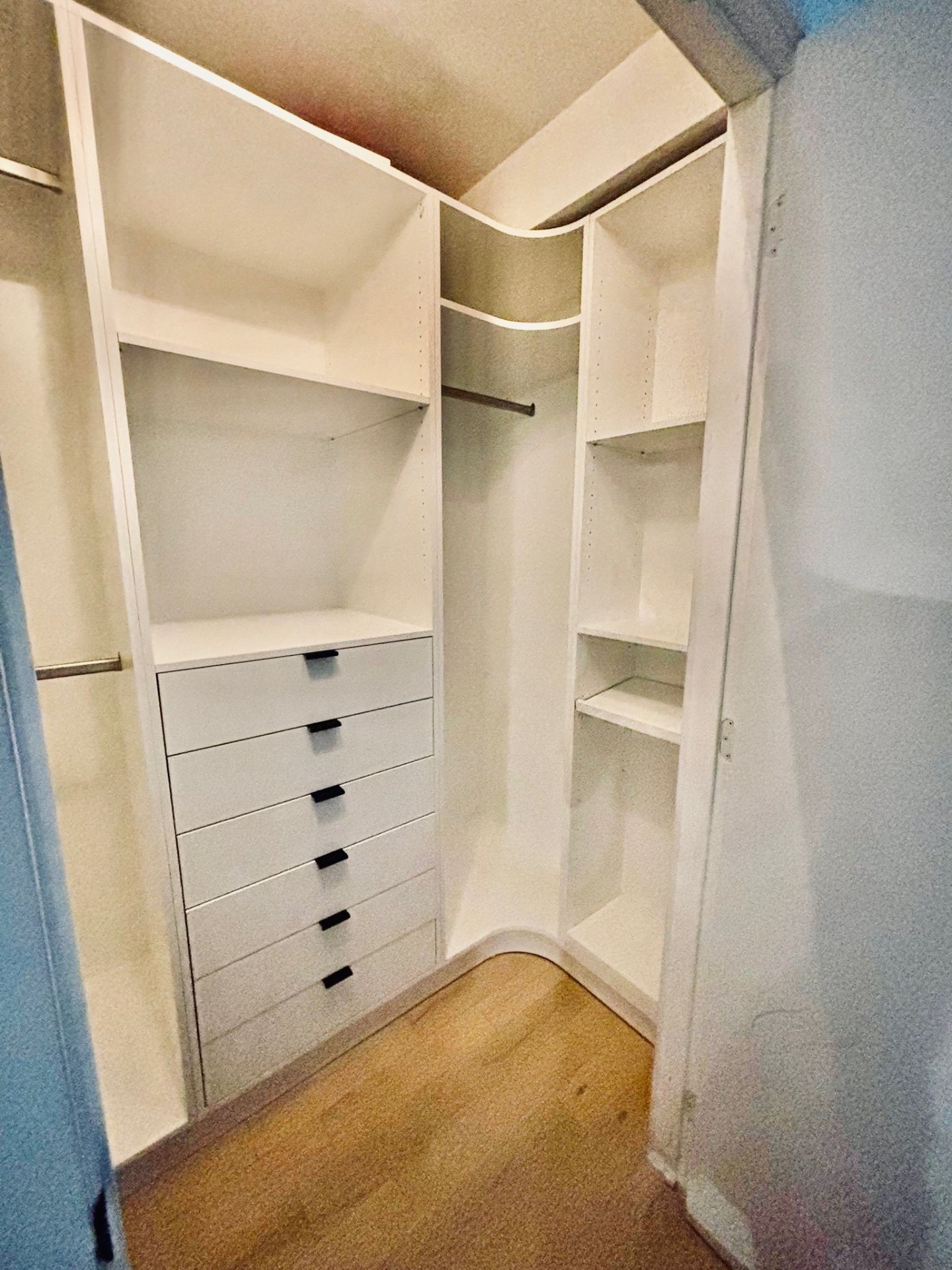 Photo - Penderie (Walk-in)