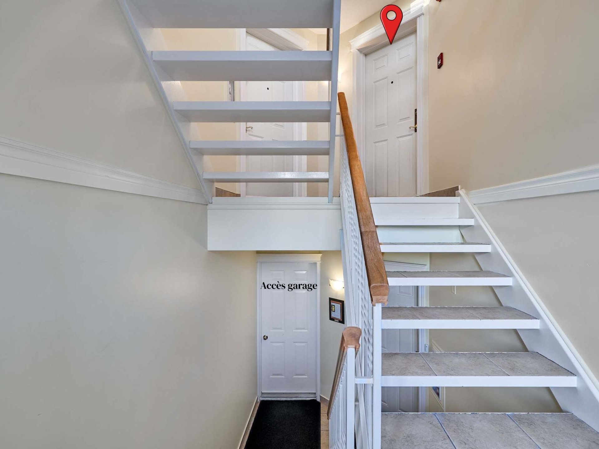 Photo - Staircase