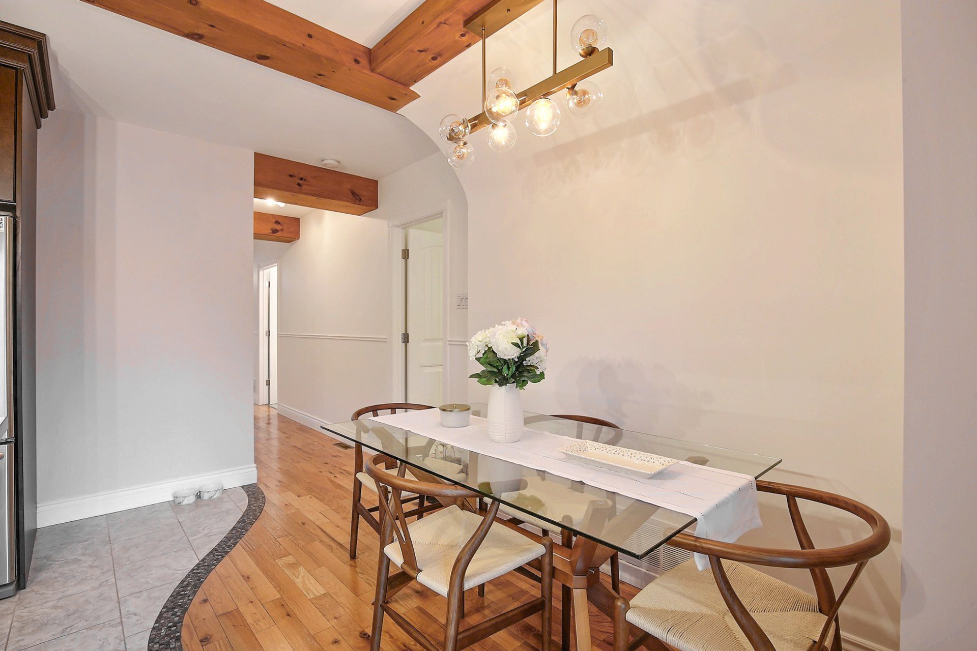 Photo - Salle à manger