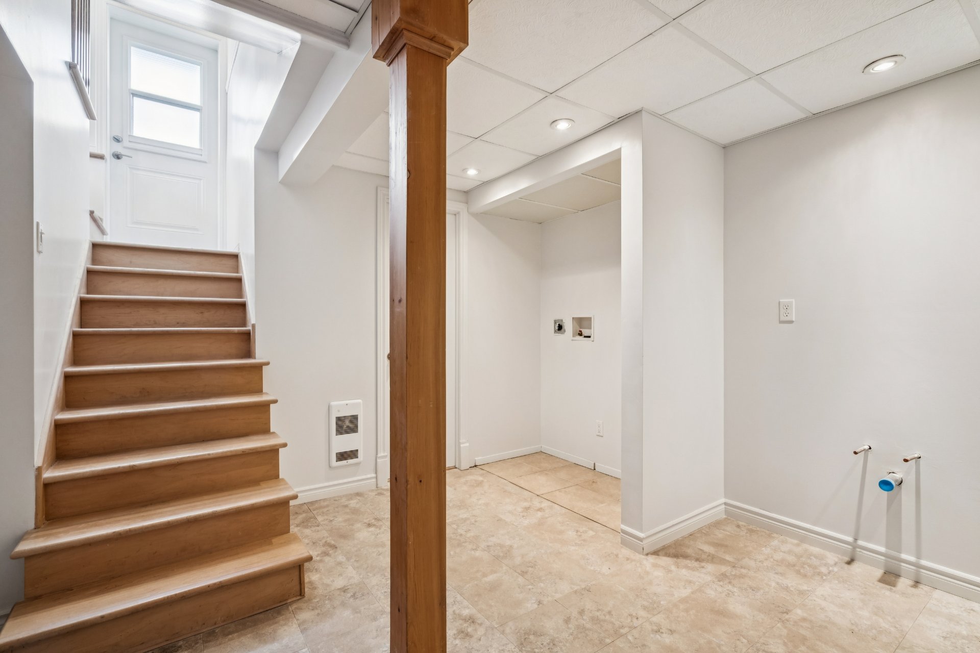 Photo - Basement