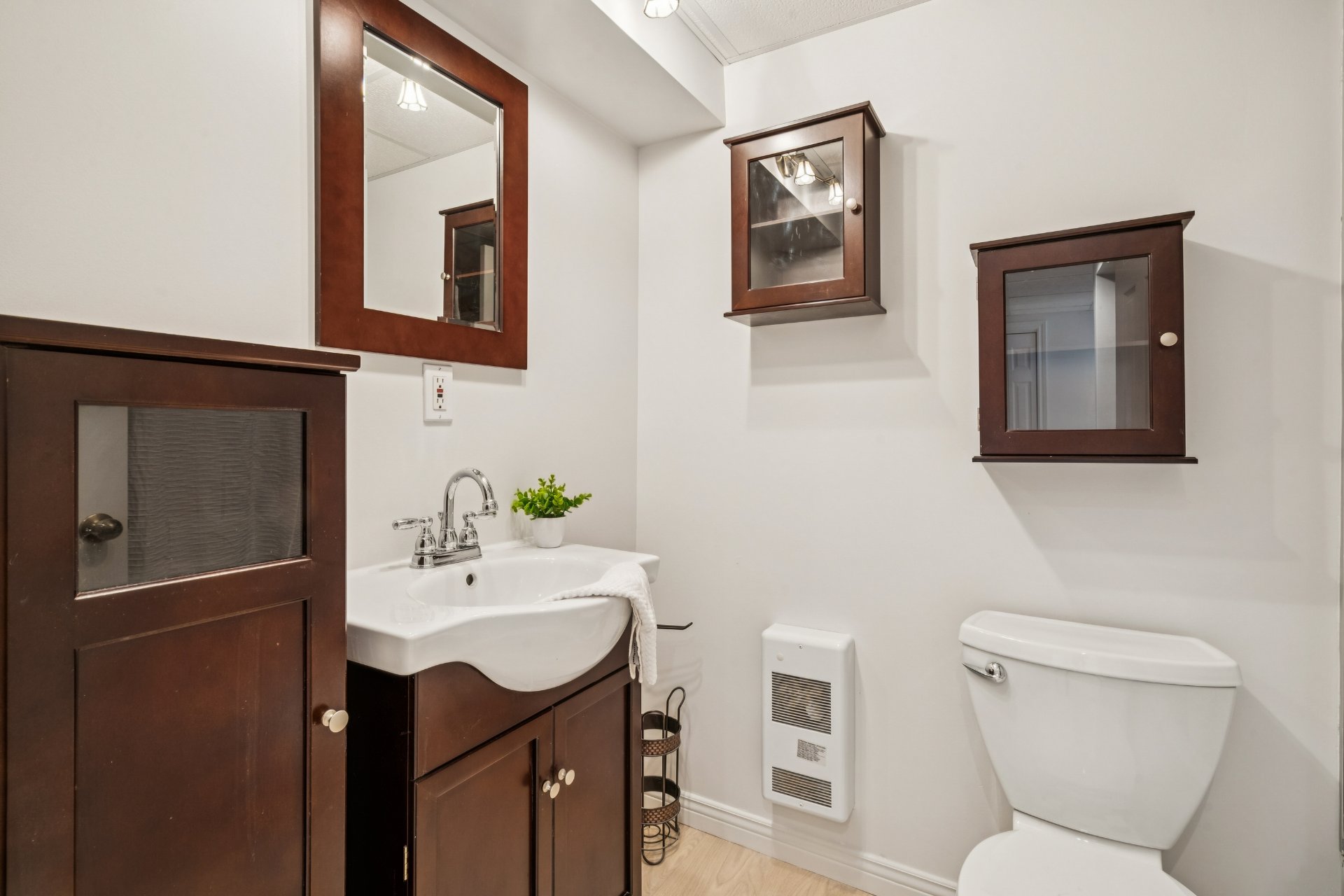 Photo - Bathroom