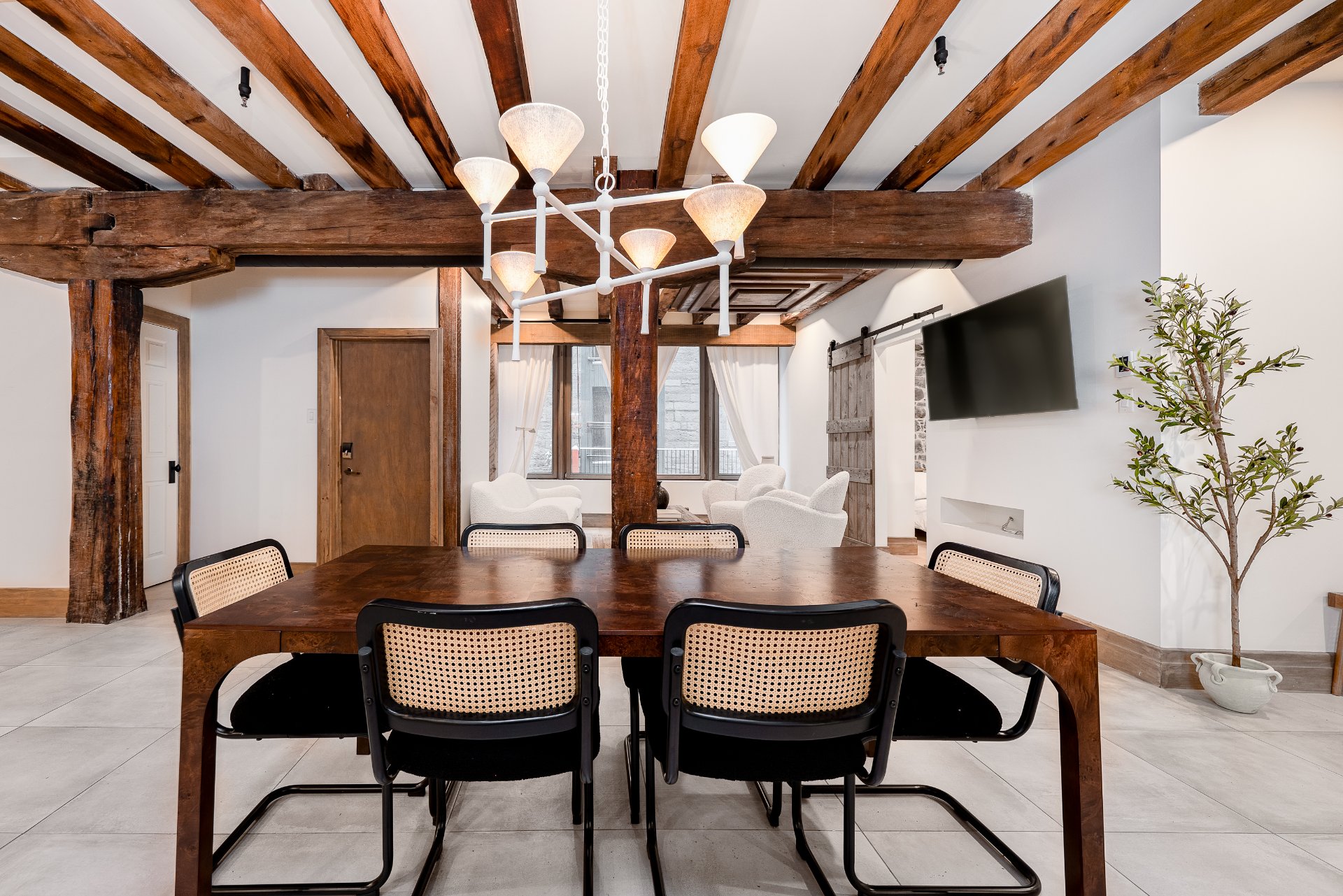 Photo - Salle à manger