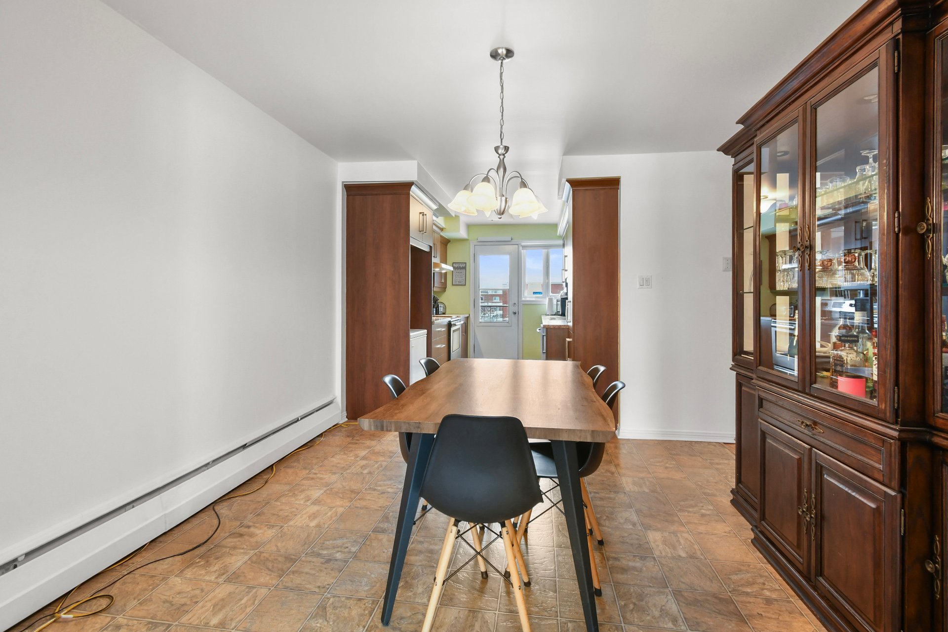 Photo - Salle à manger