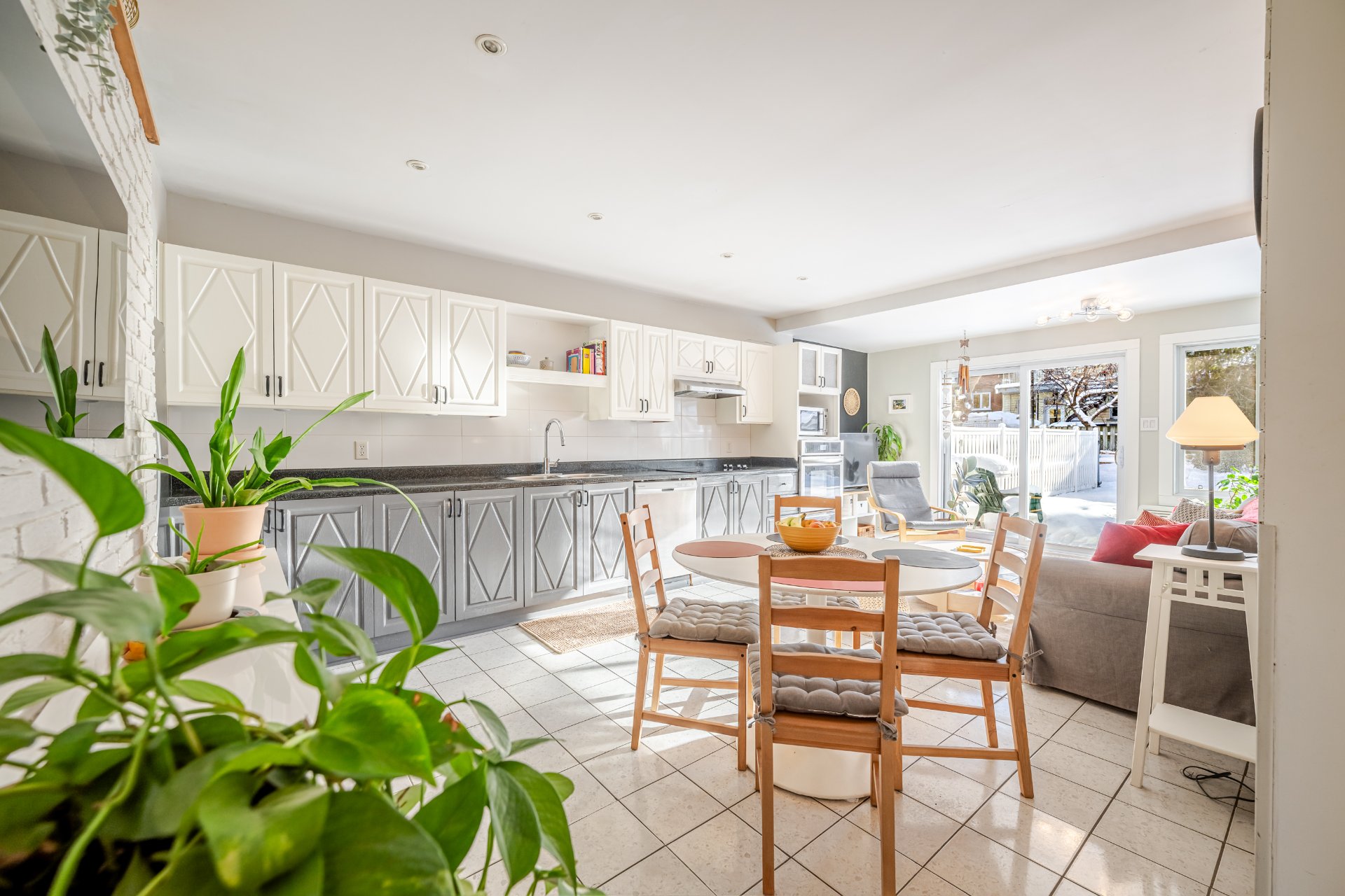 Photo - Salle à manger