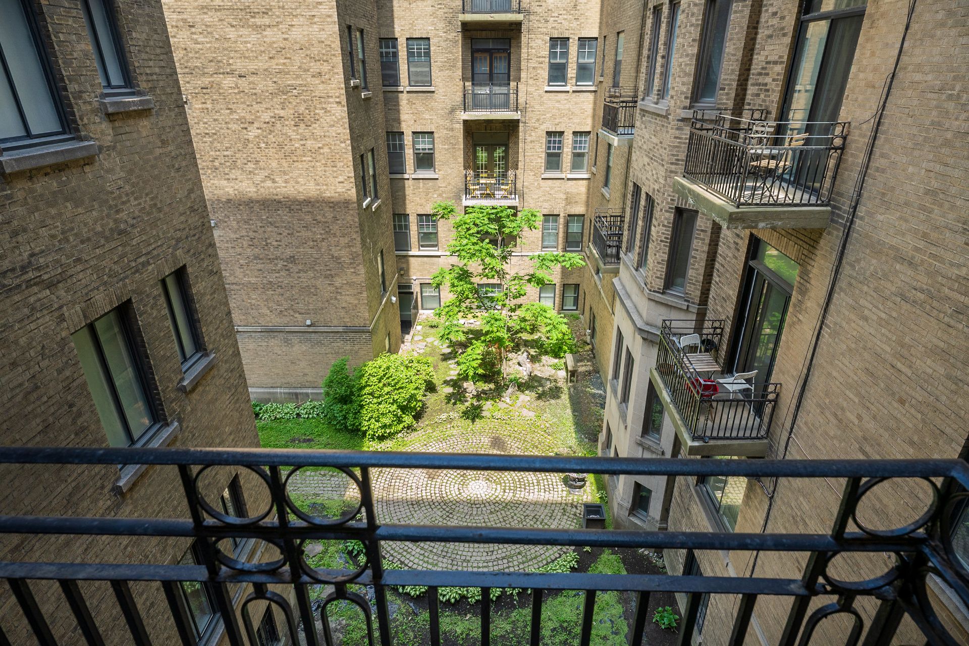 Photo - Balcony