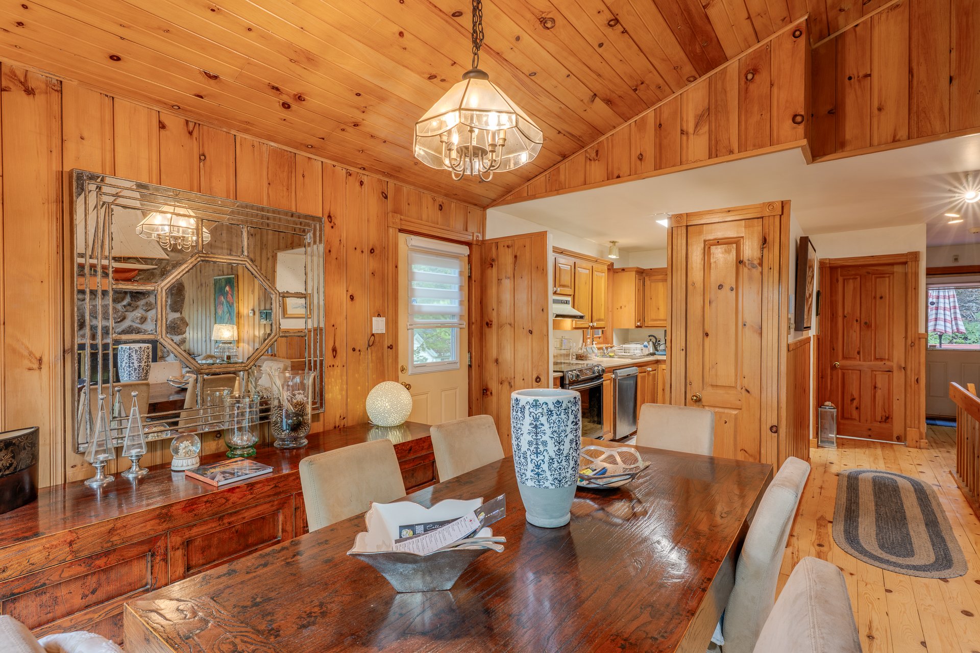 Photo - Salle à manger