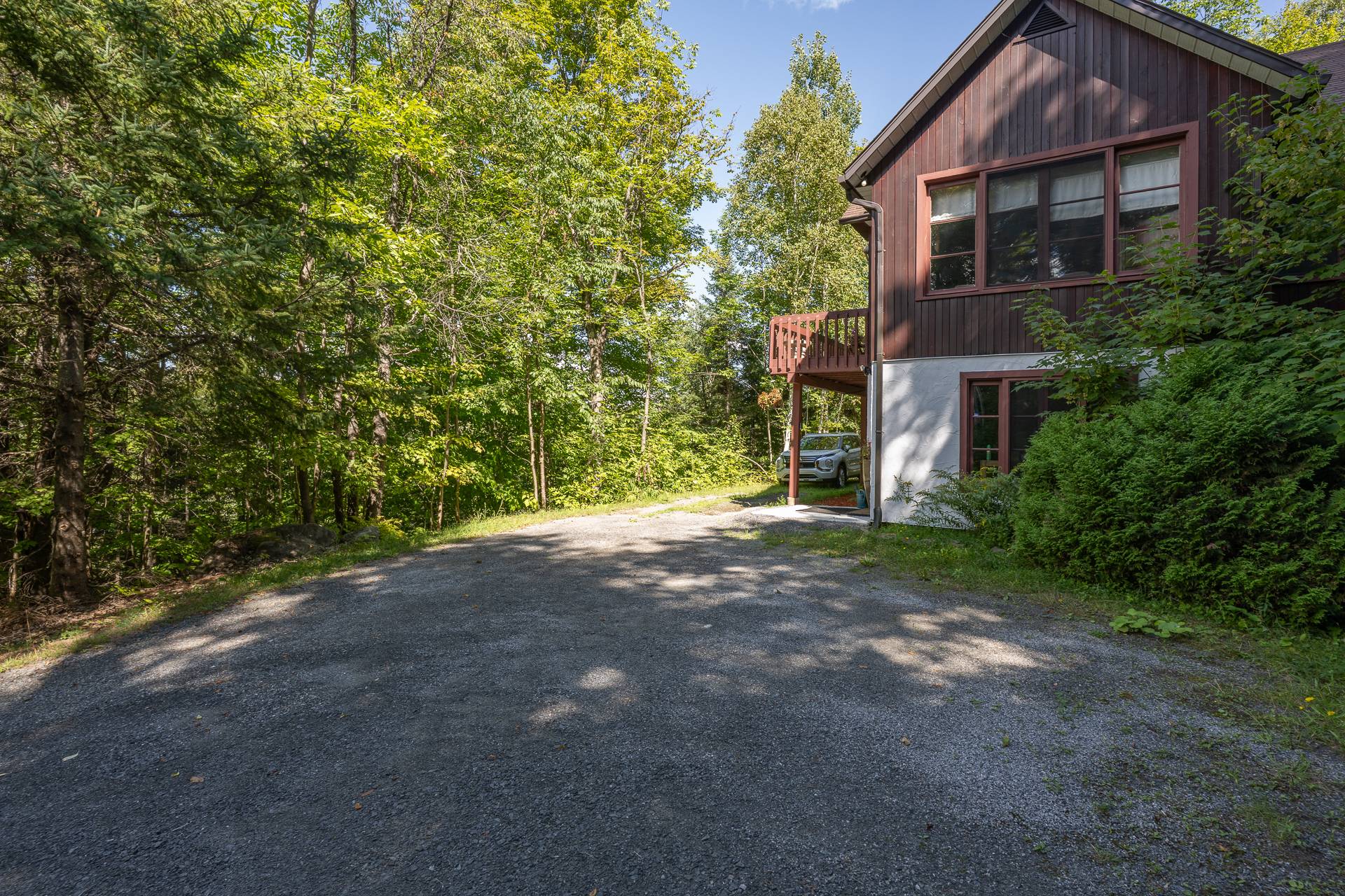 Photo - Stationnement