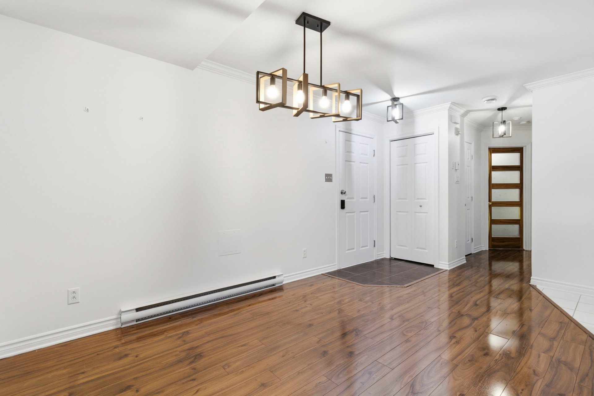 Photo - Salle à manger