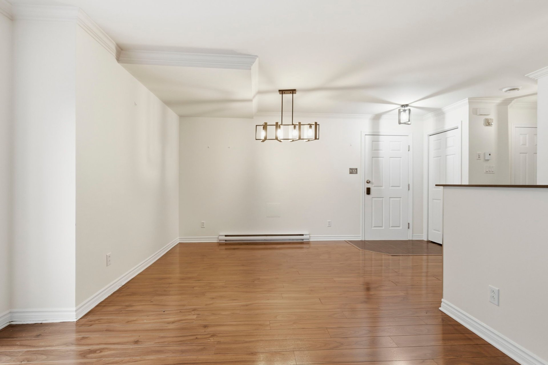 Photo - Salle à manger