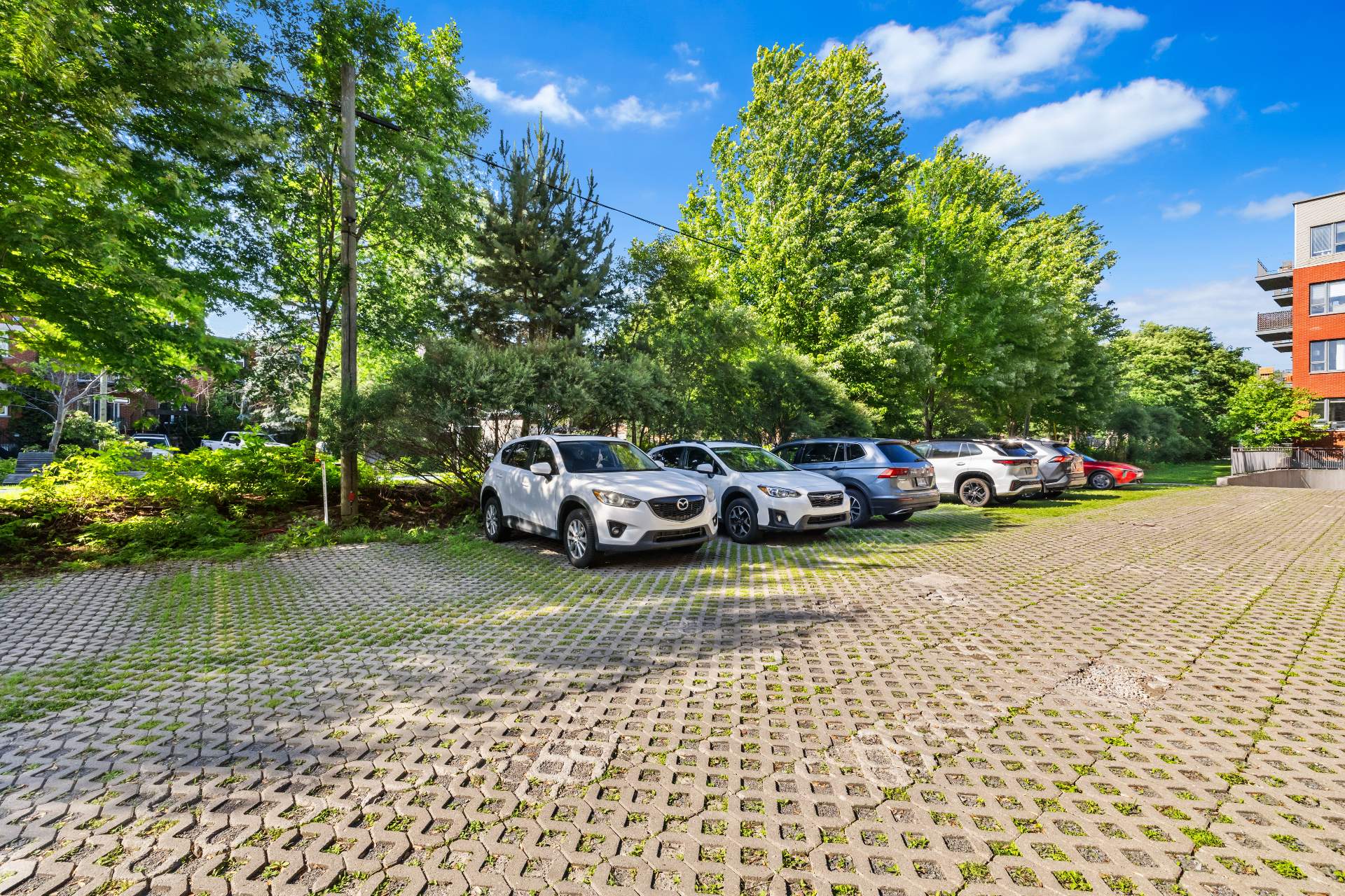 Photo - Parking