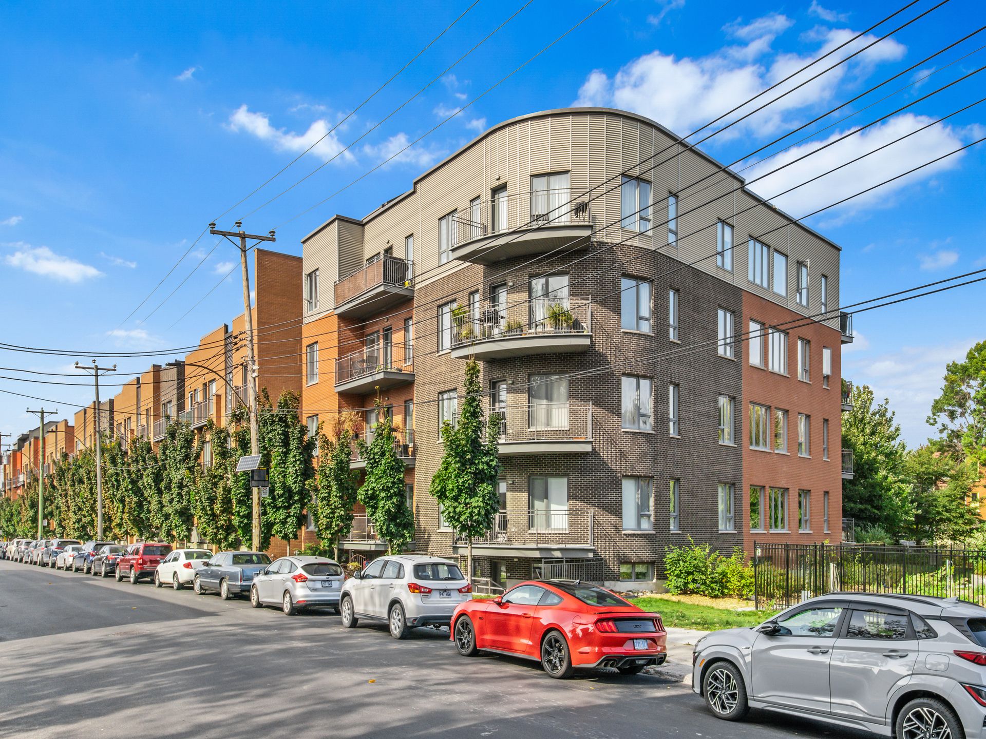Photo - Frontage