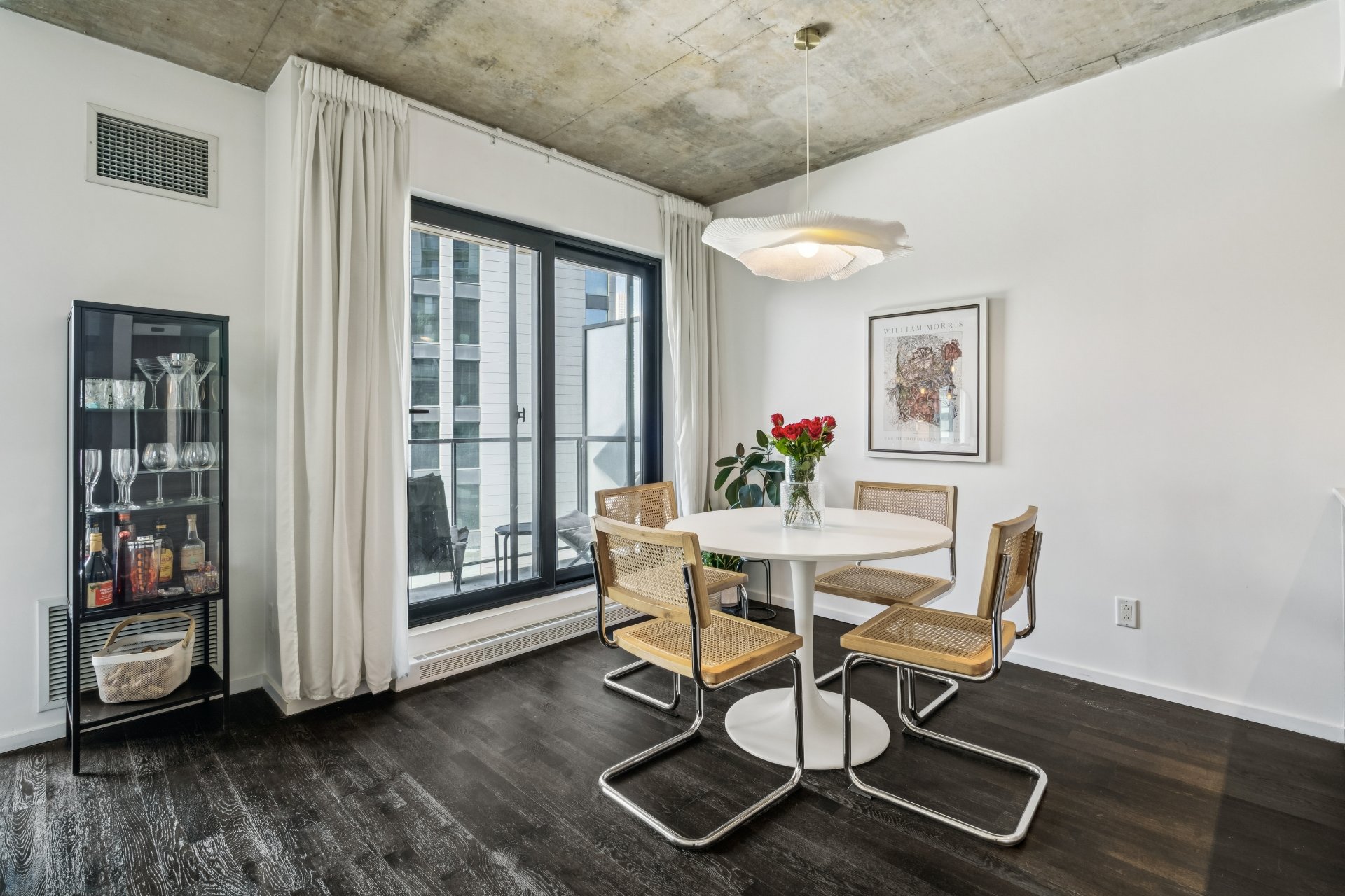 Photo - Salle à manger