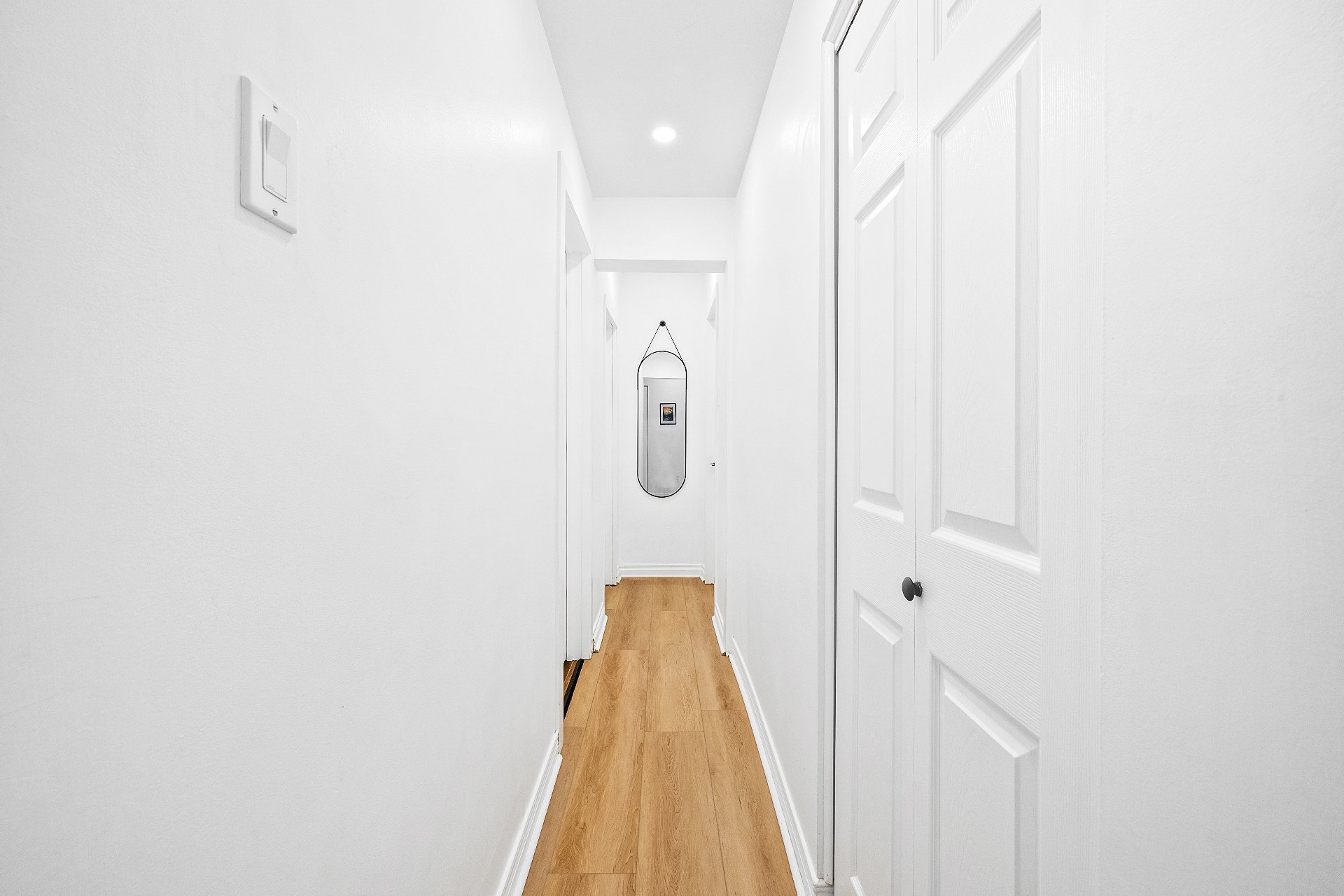 Photo - PASAGEWAY