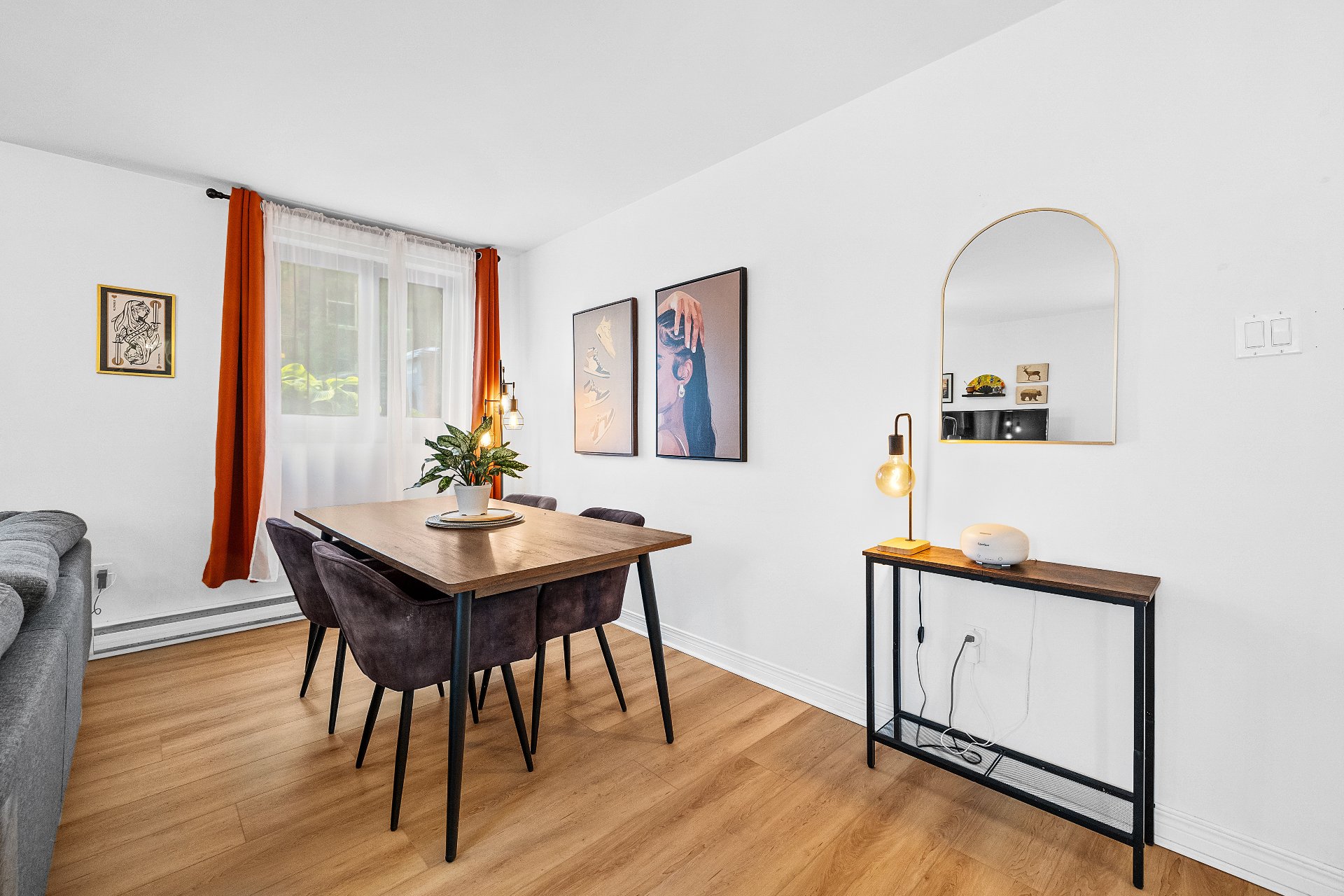 Photo - Salle à manger
