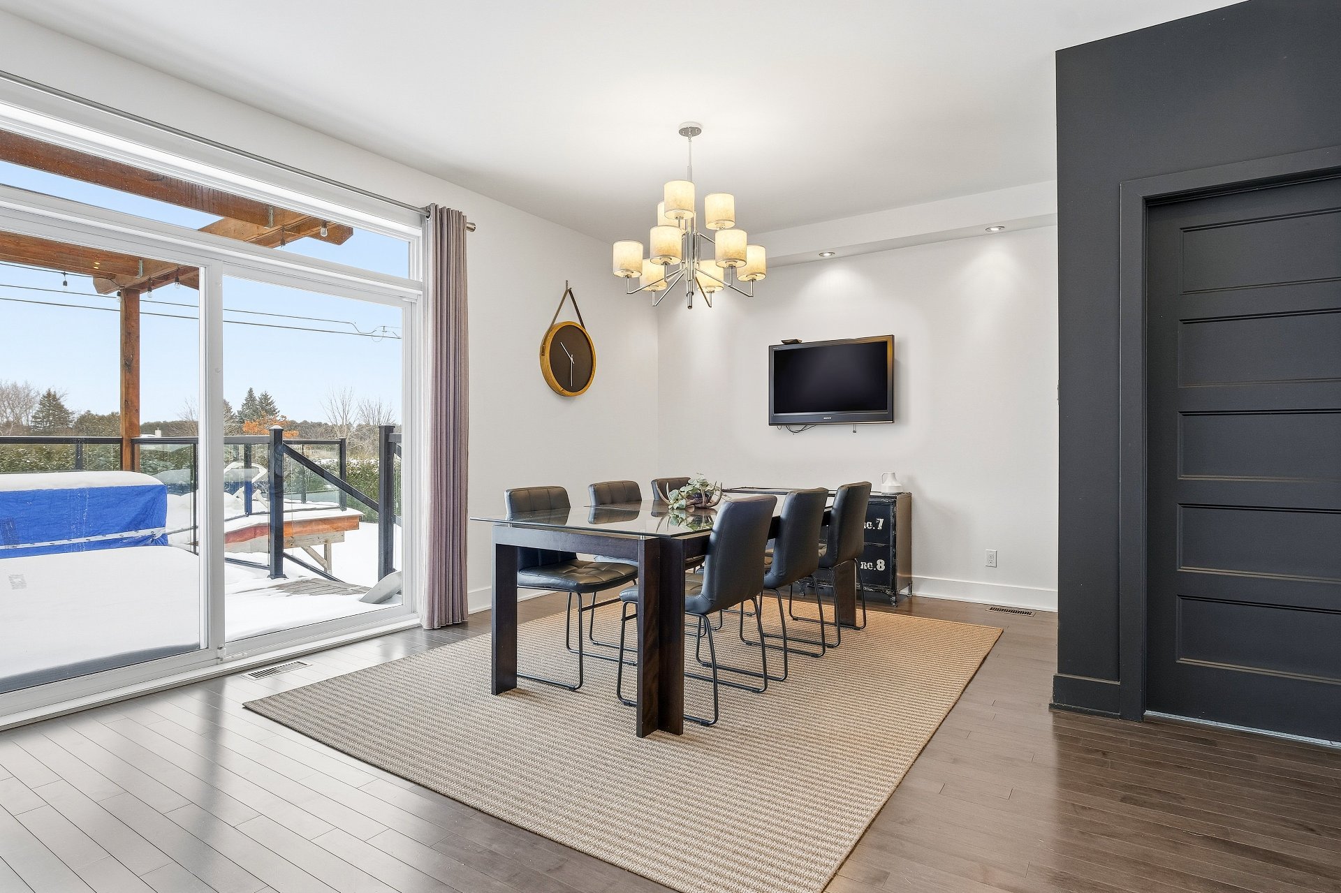 Photo - Salle à manger