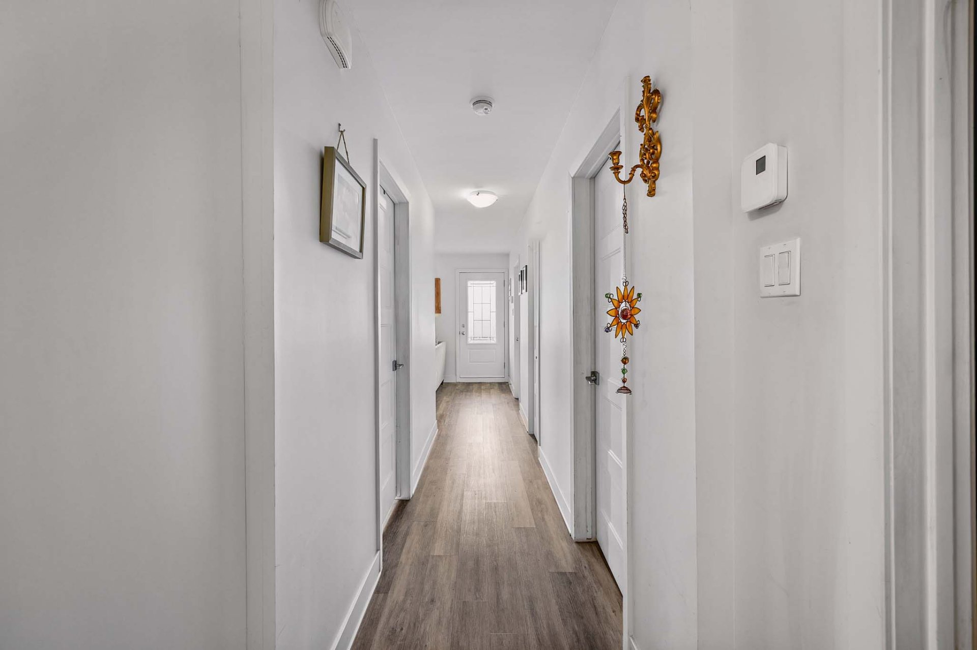 Photo - PASAGEWAY