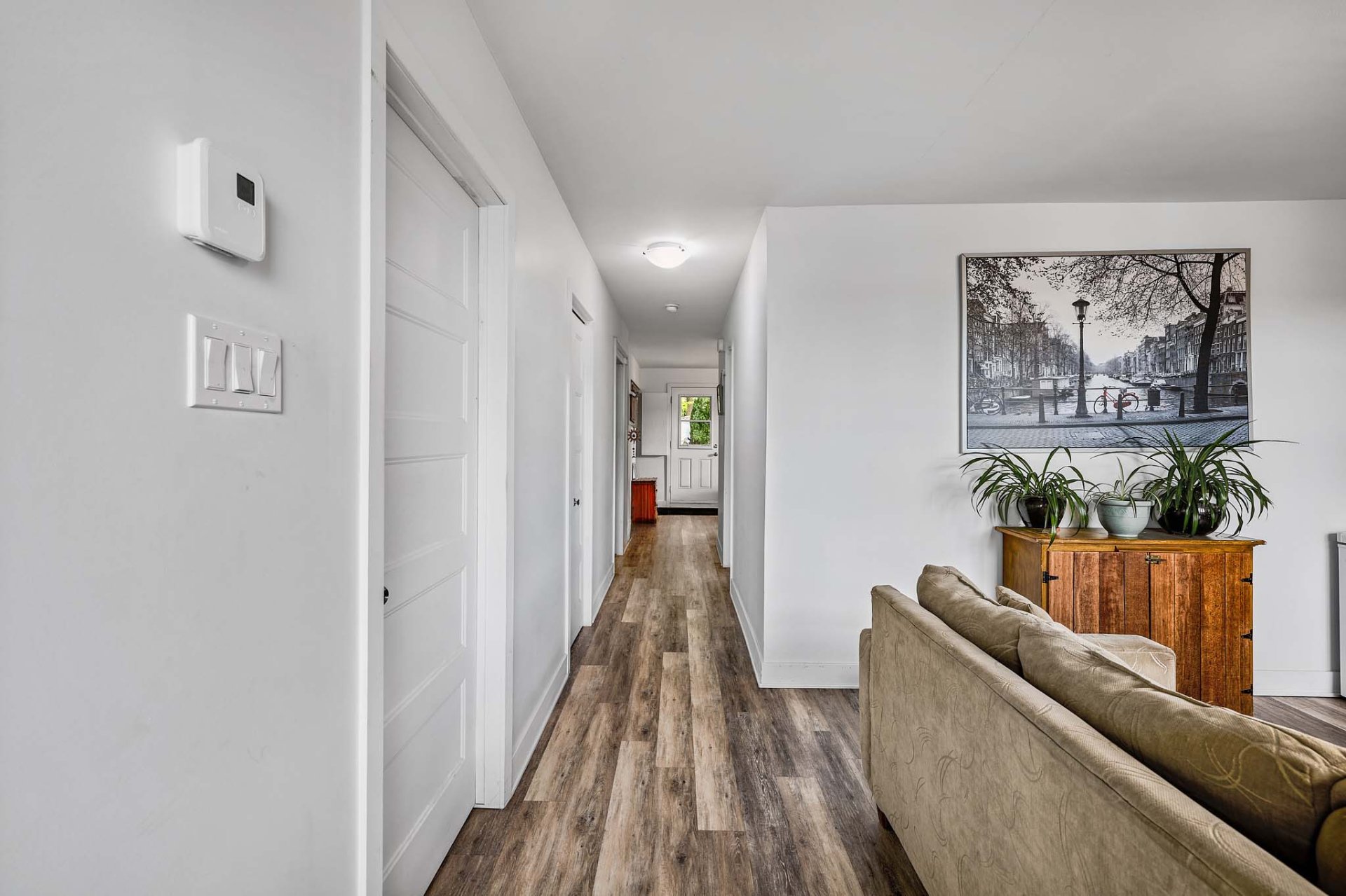Photo - PASAGEWAY