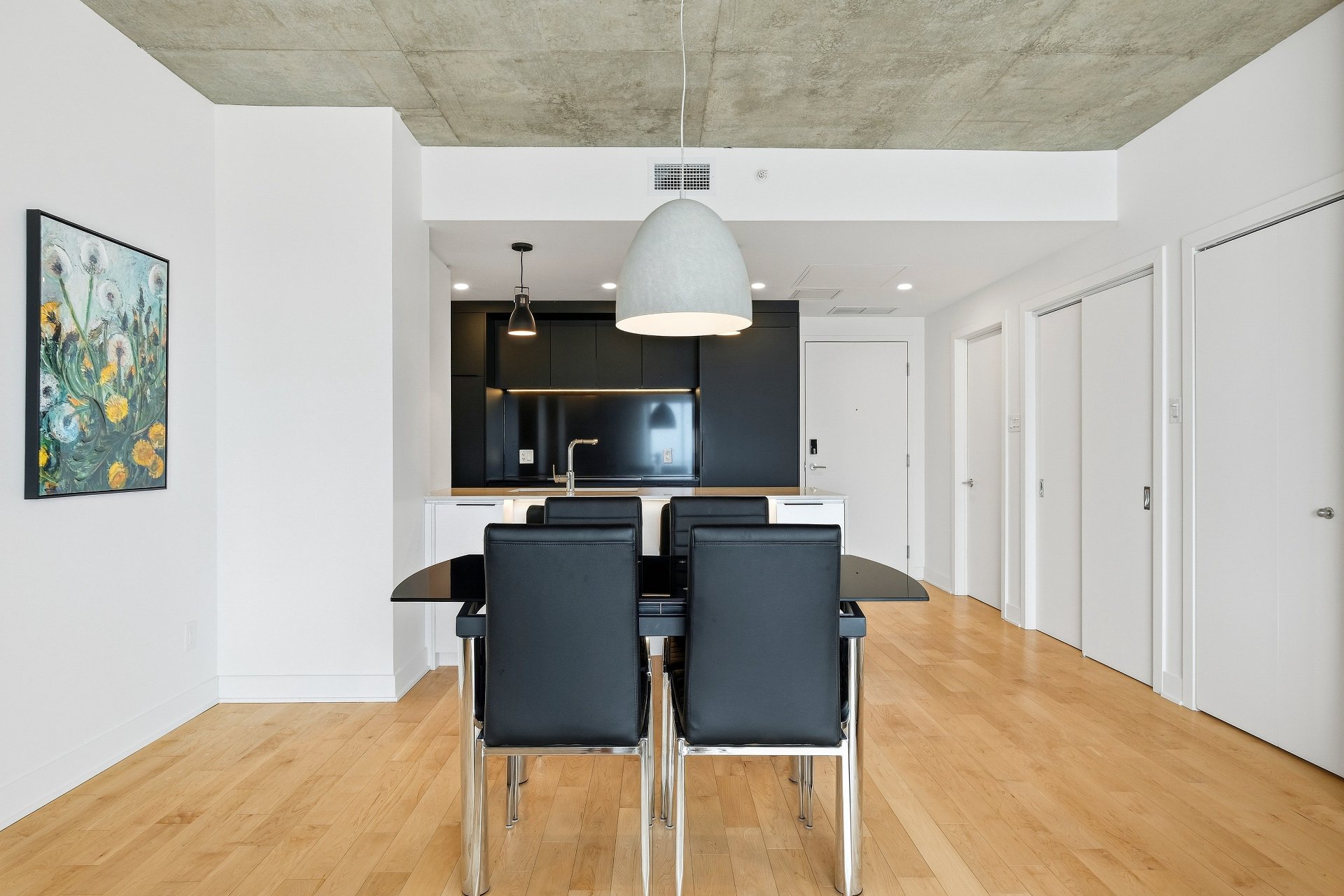 Photo - Salle à manger