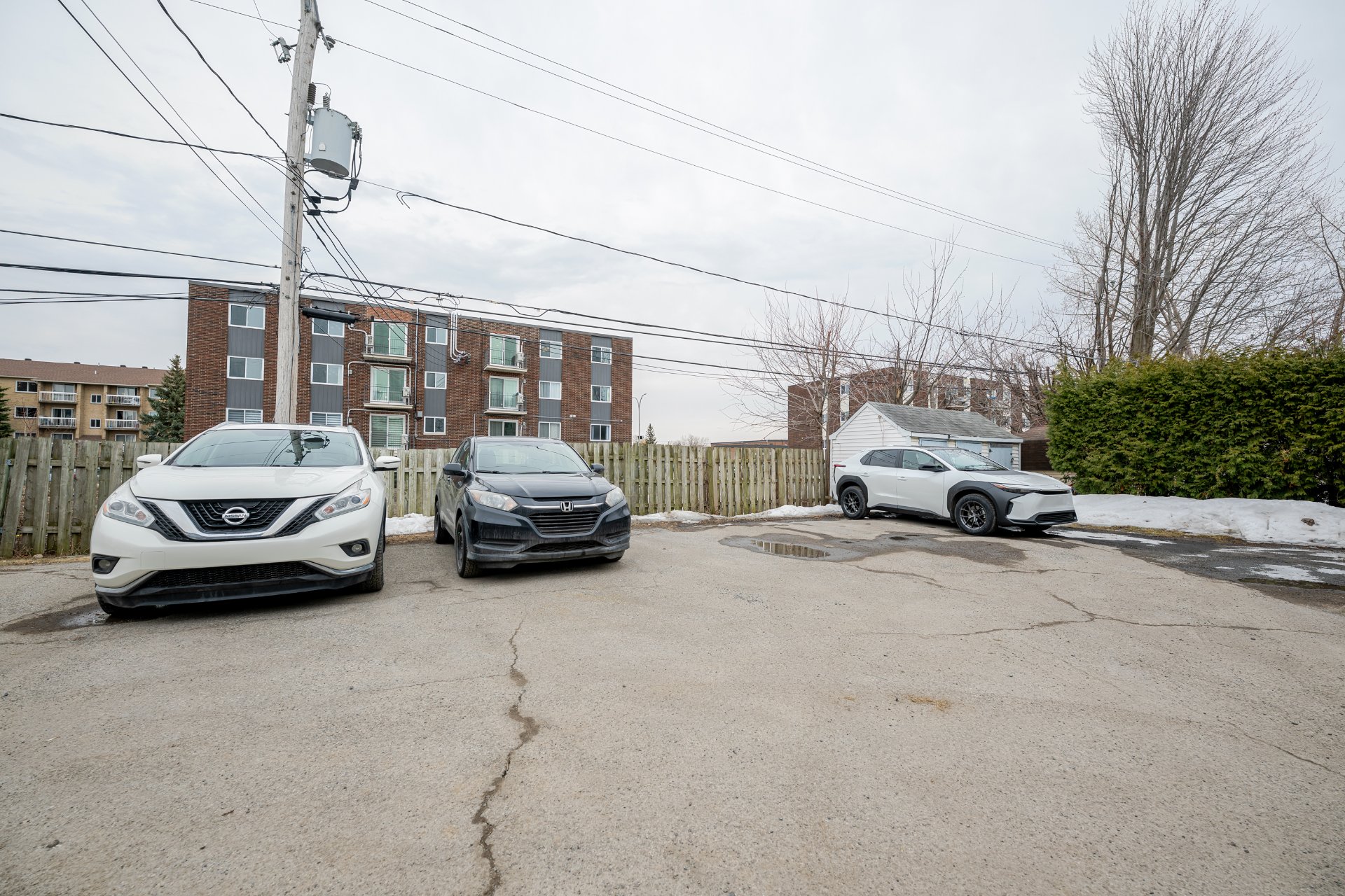 Photo - Stationnement