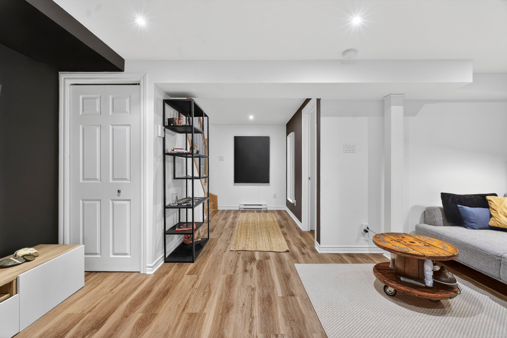 Photo - Overall View