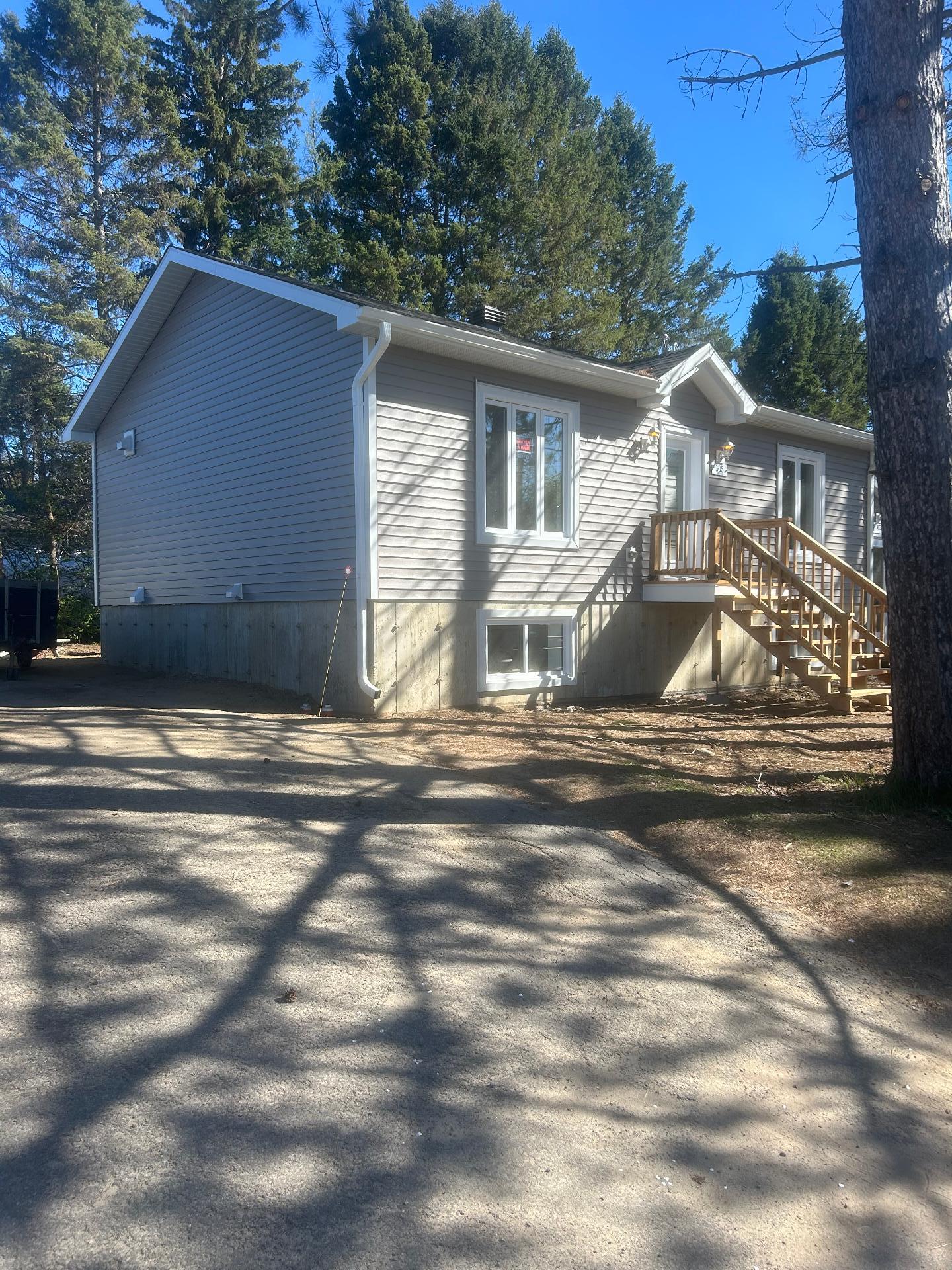 Photo - Frontage