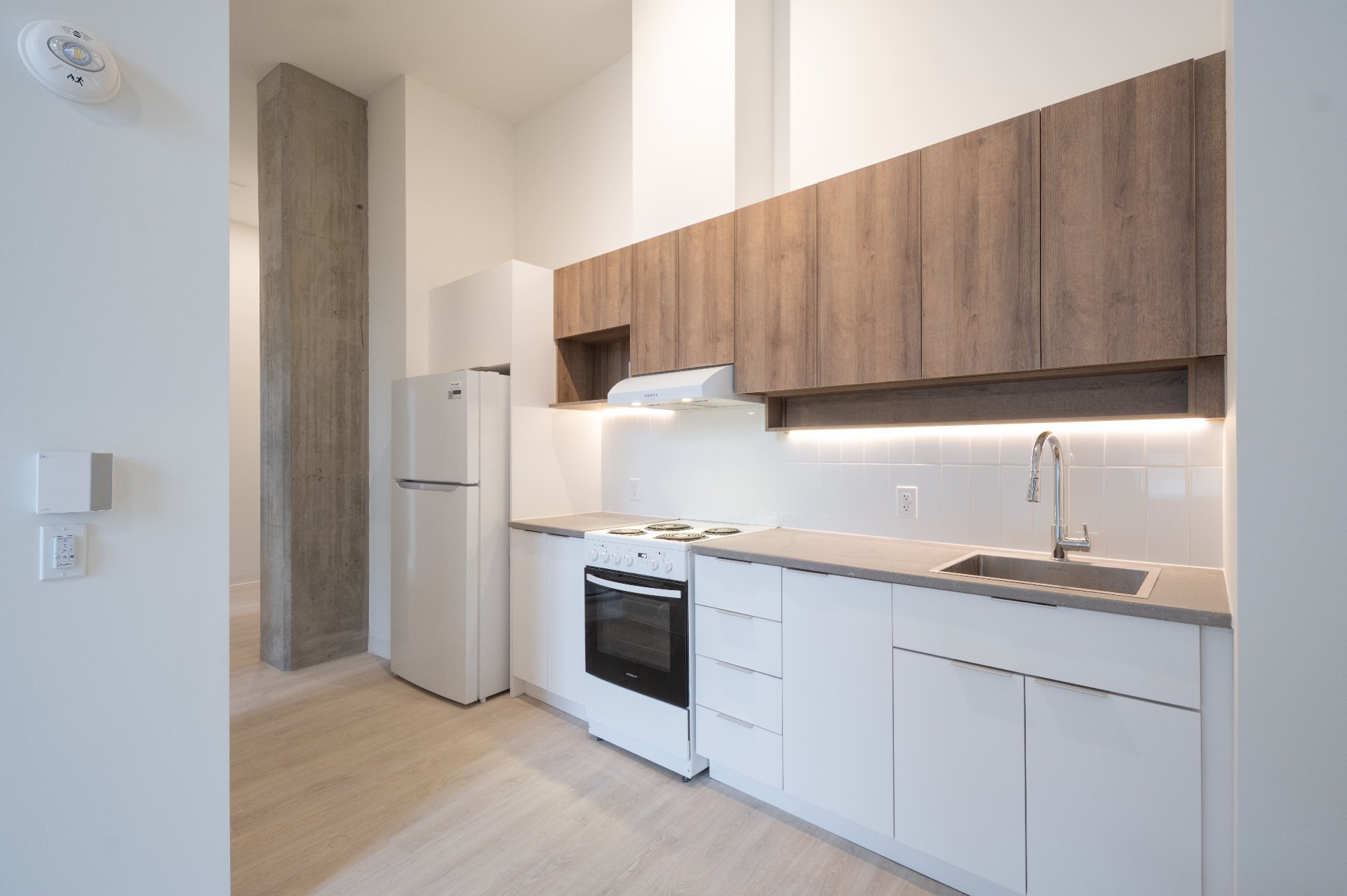 Photo - Kitchen