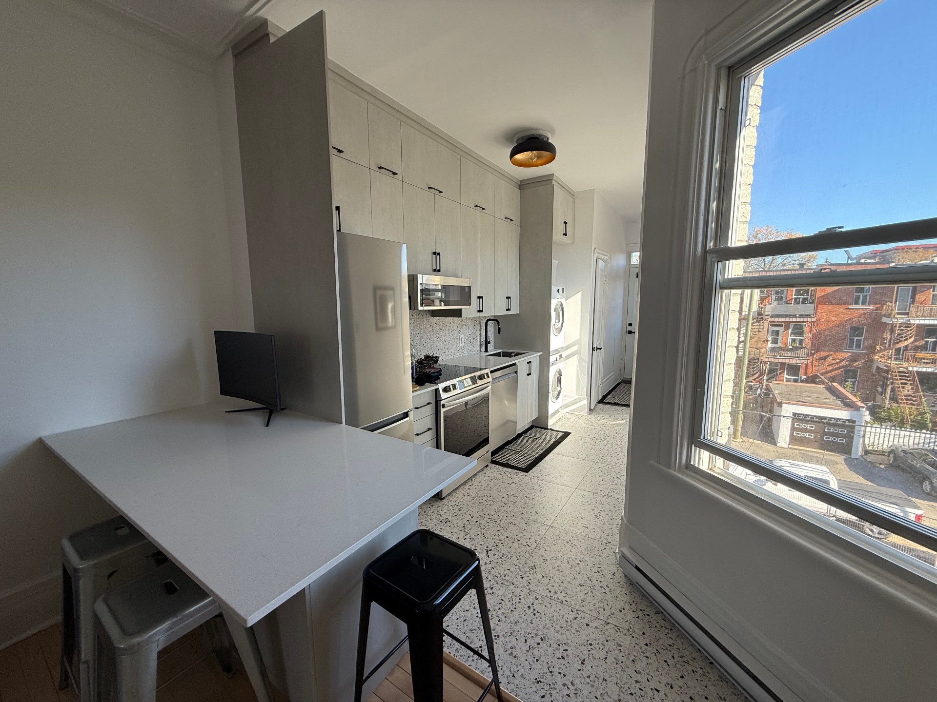 Photo - Kitchen