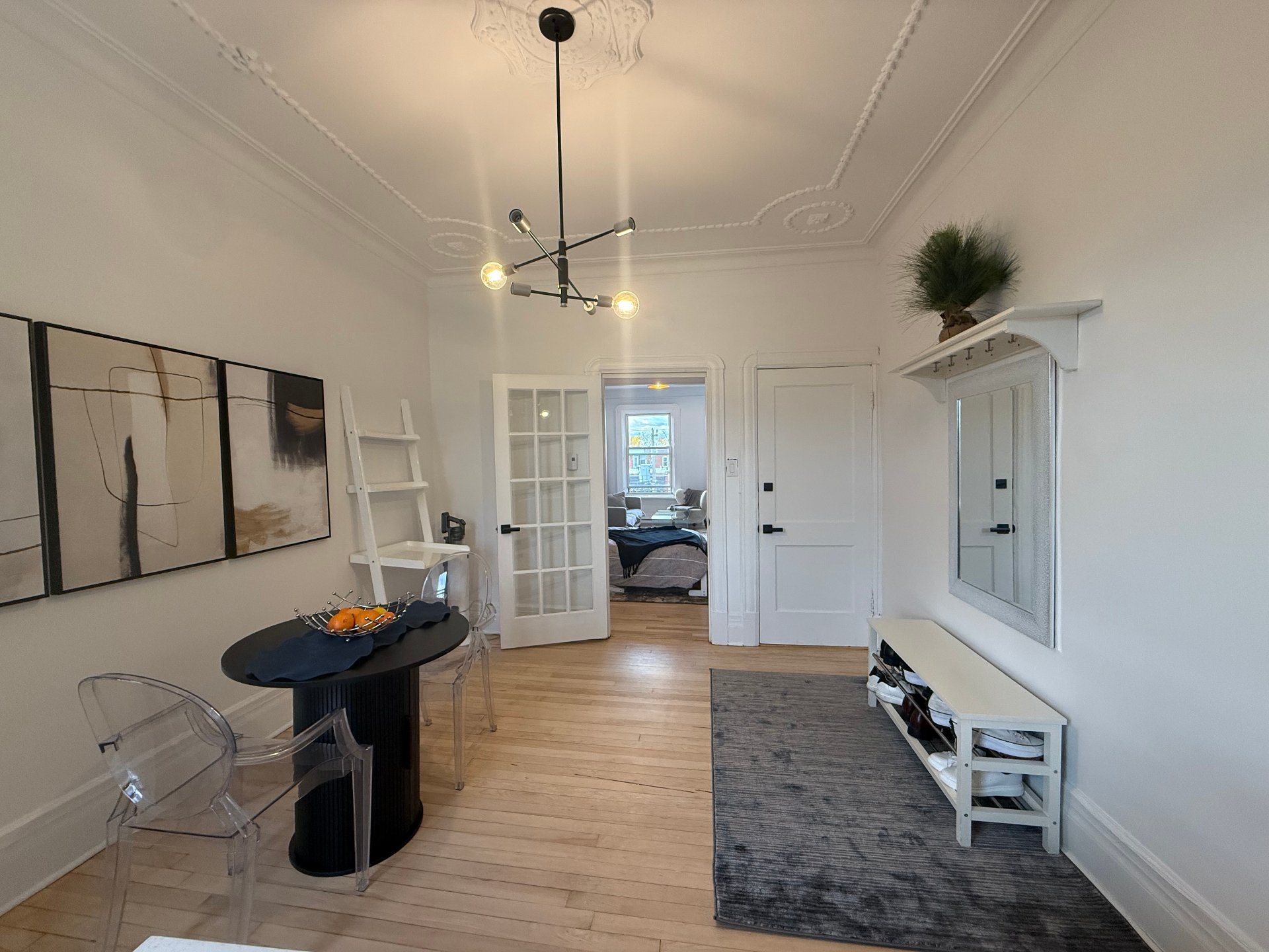 Photo - Hallway