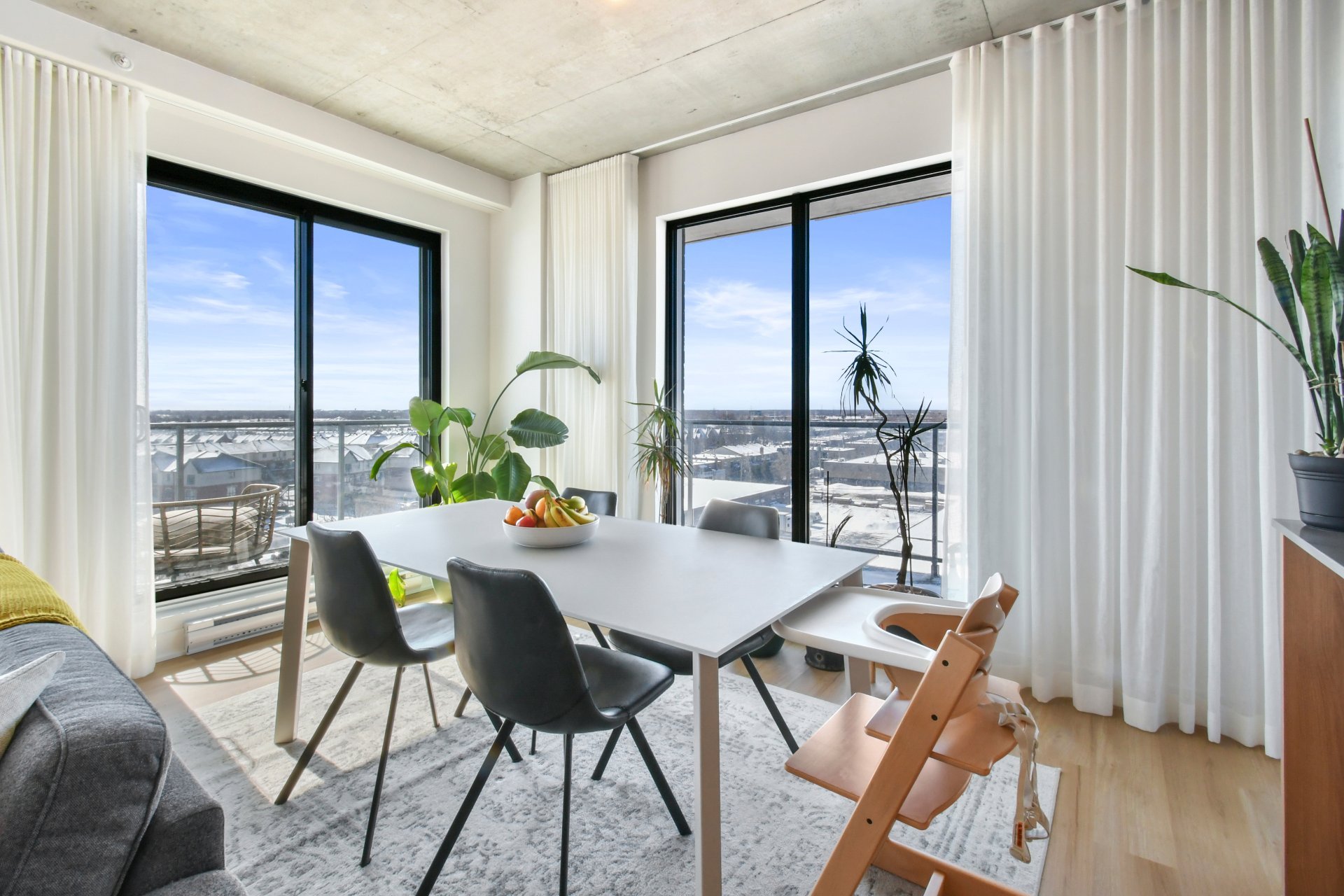 Photo - Salle à manger