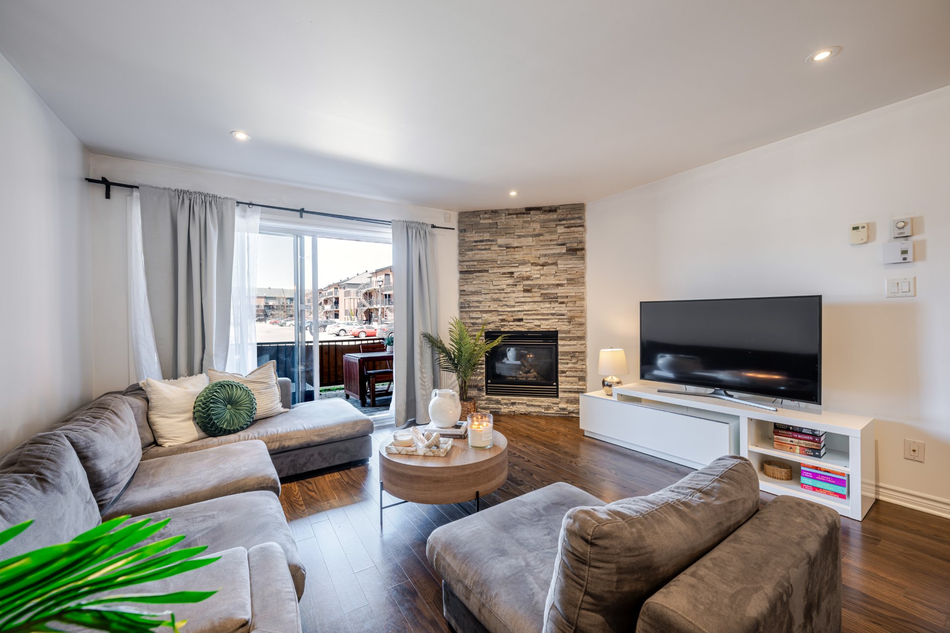 Photo - Living room