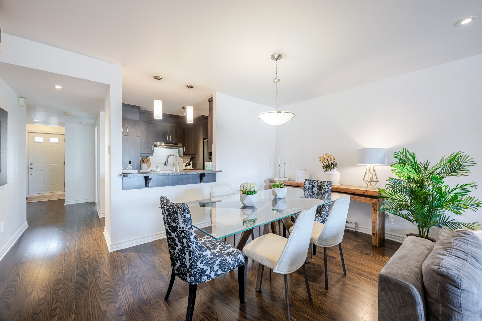 Photo - Dining room