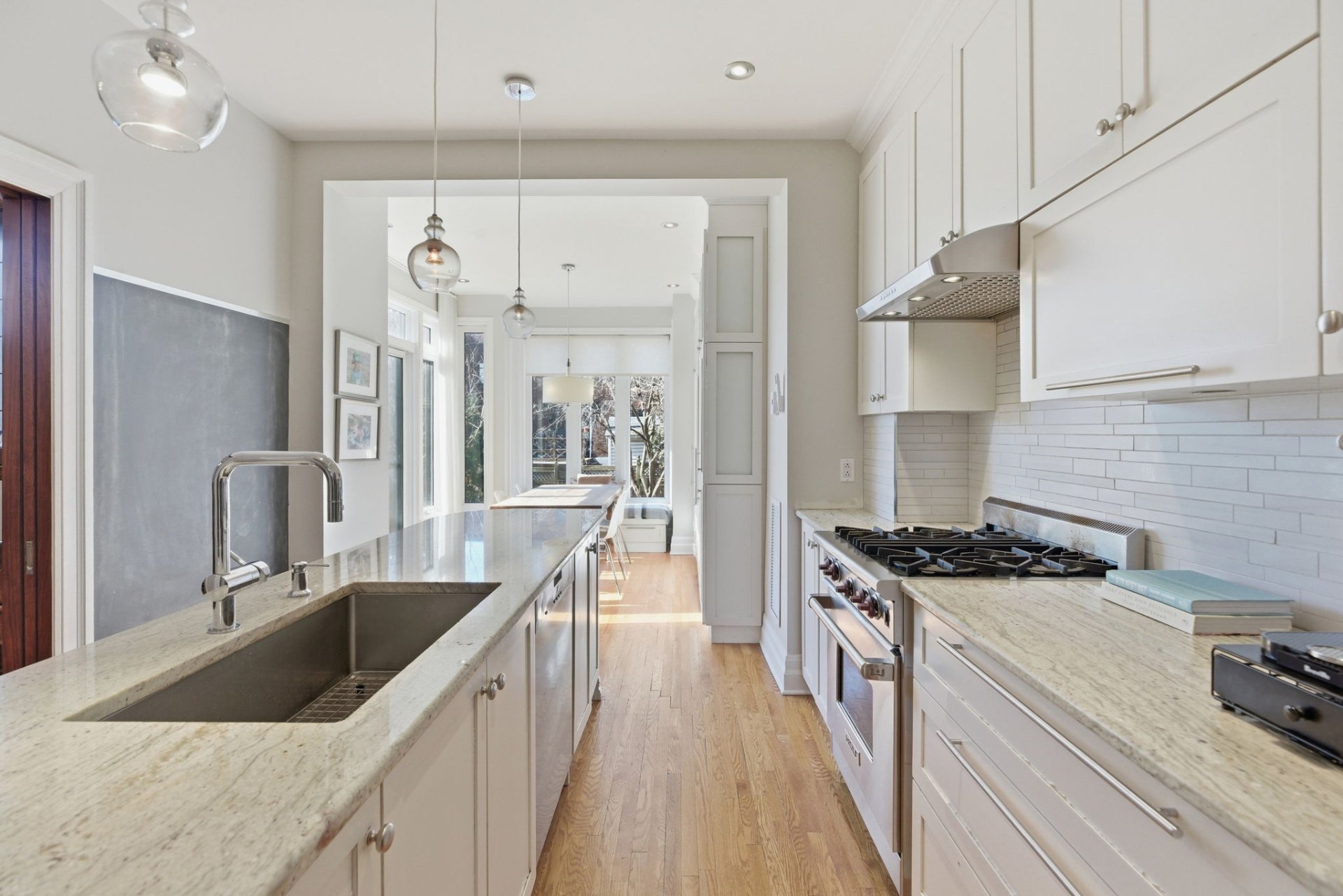 Photo - Kitchen