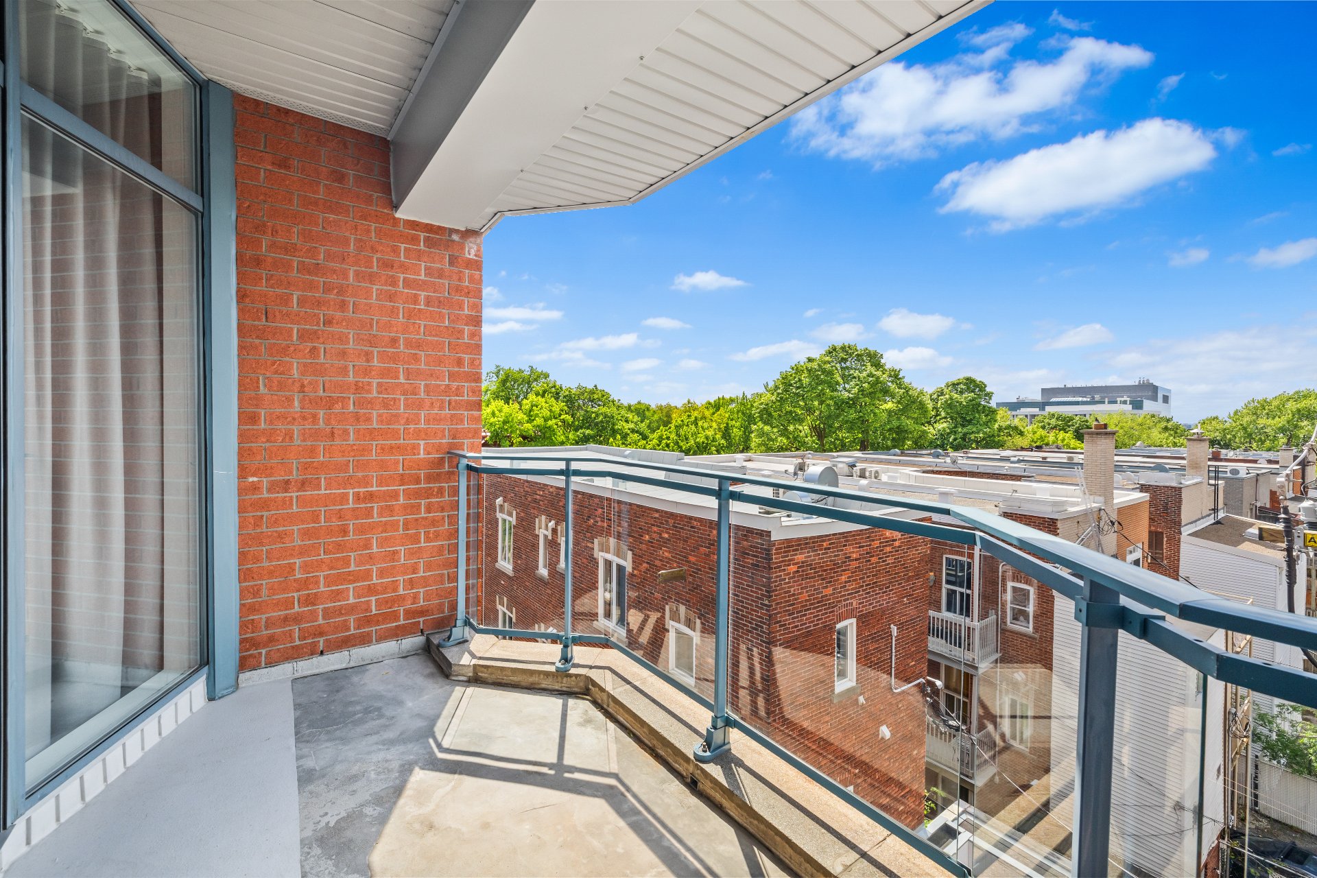 Photo - Balcon