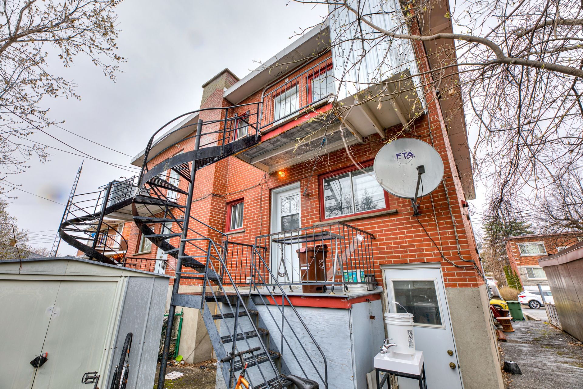 Photo - Face arrière