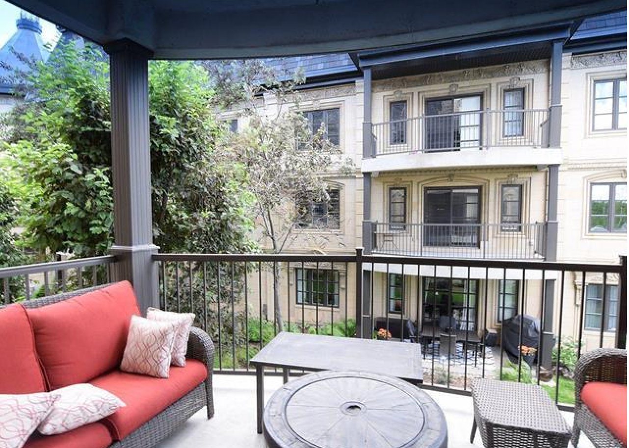Photo - Balcon