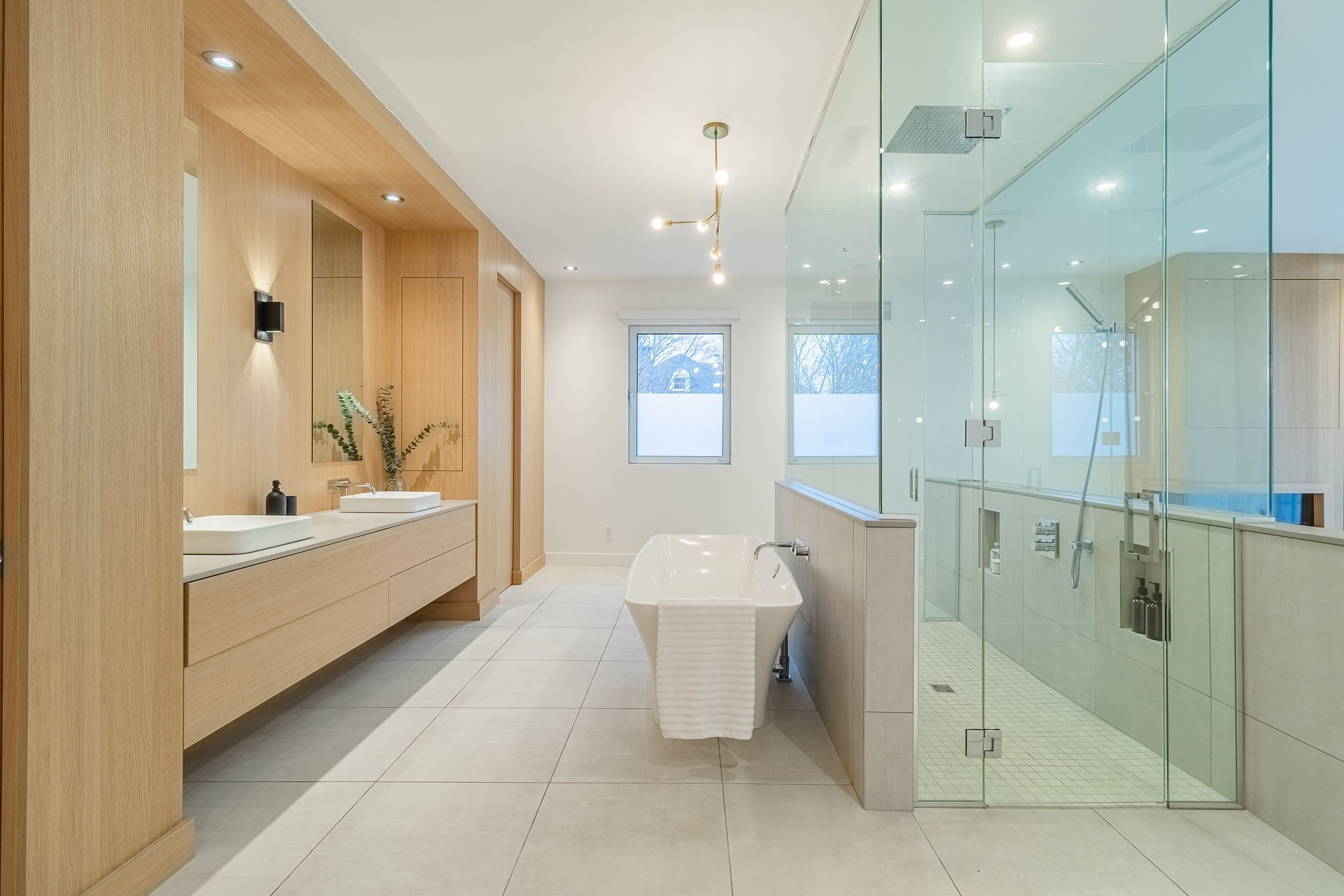 Photo - Salle de bains attenante à la CCP