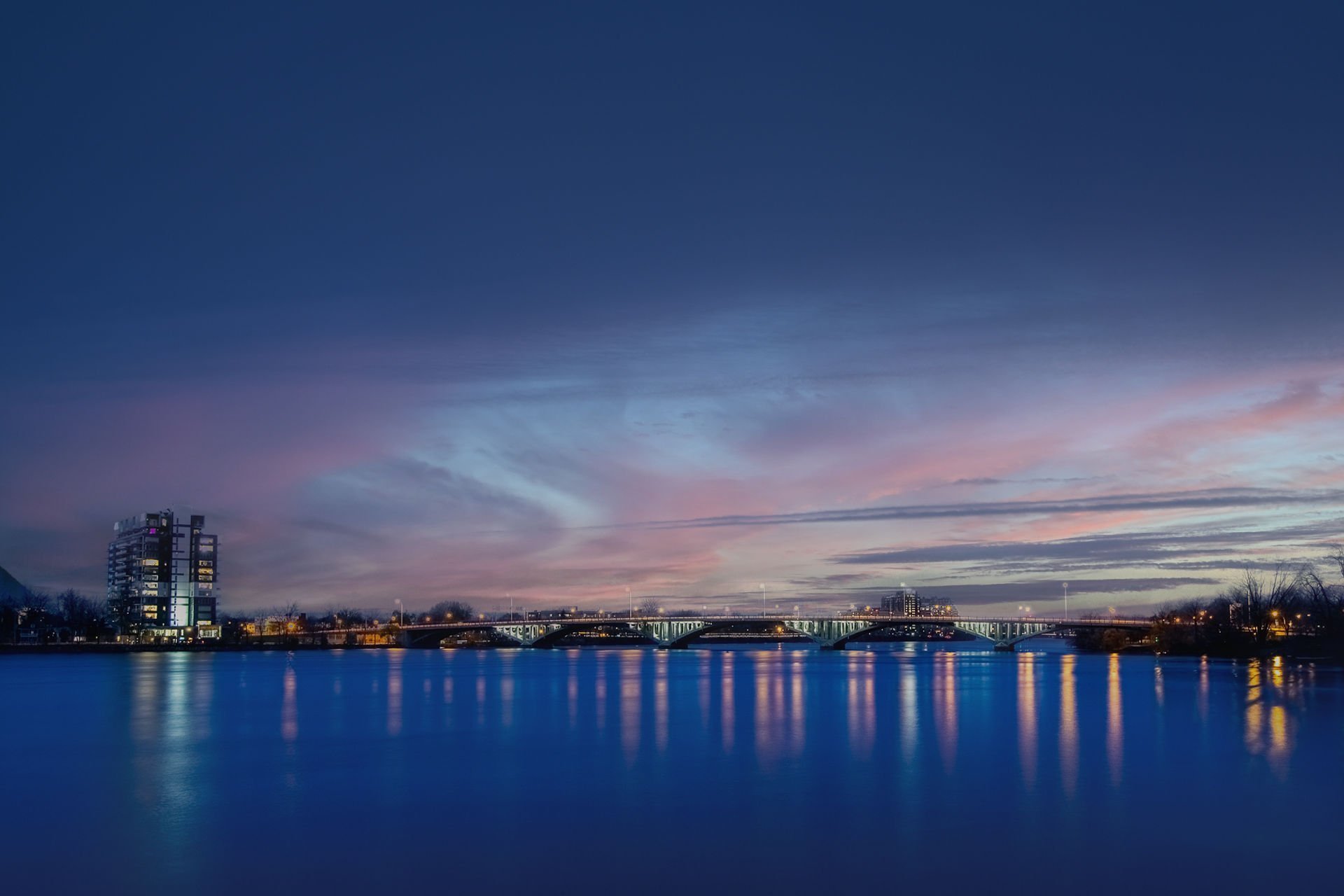 Photo - Vue sur l'eau