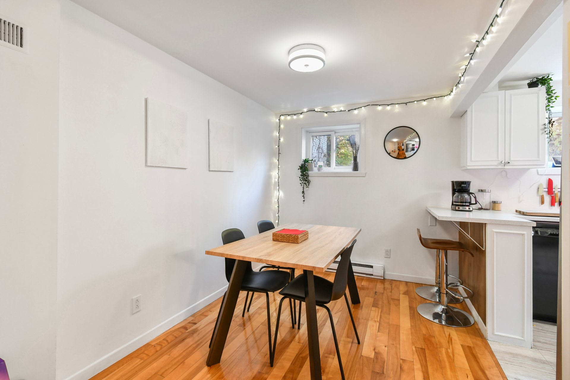 Photo - Salle à manger