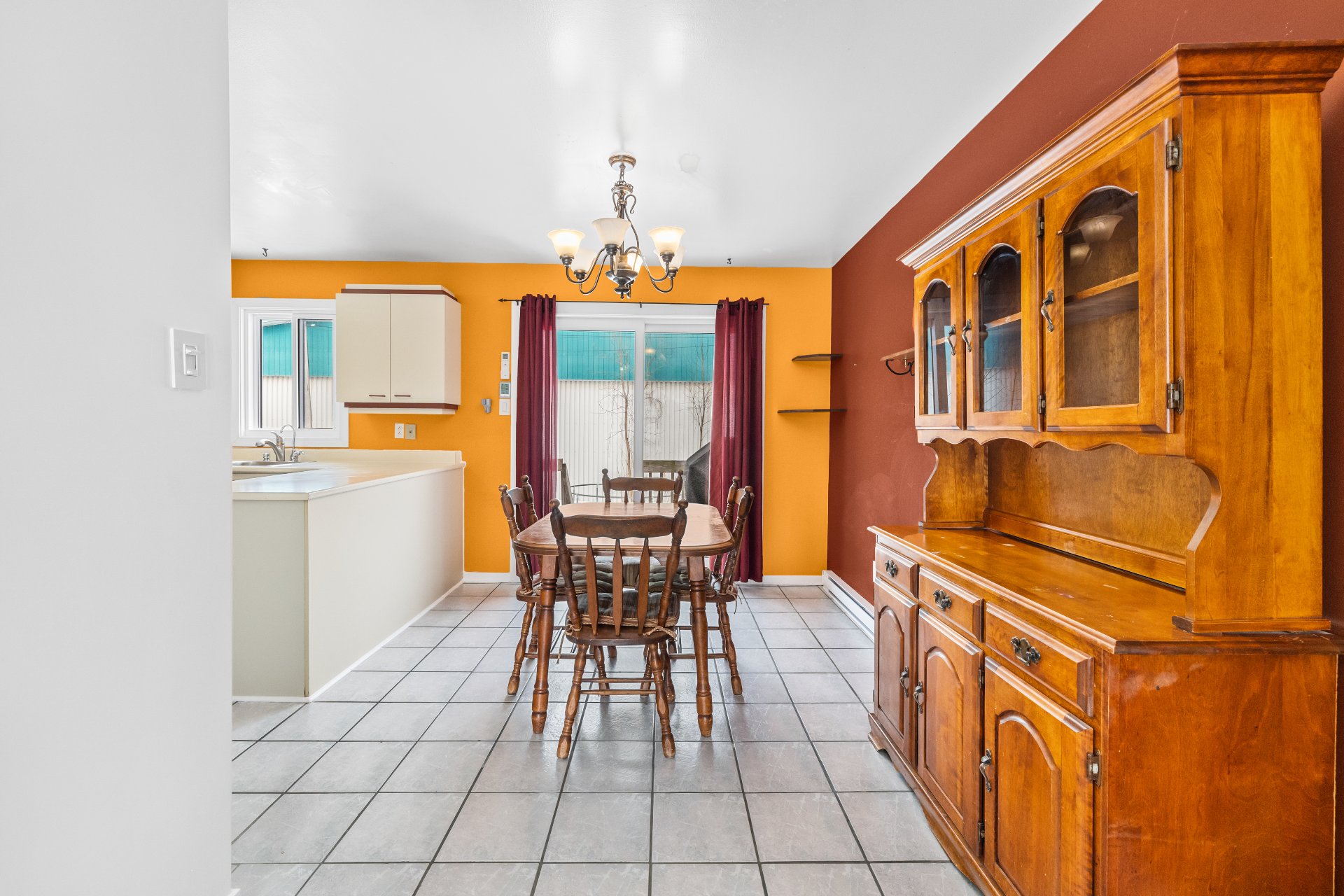 Photo - Salle à manger