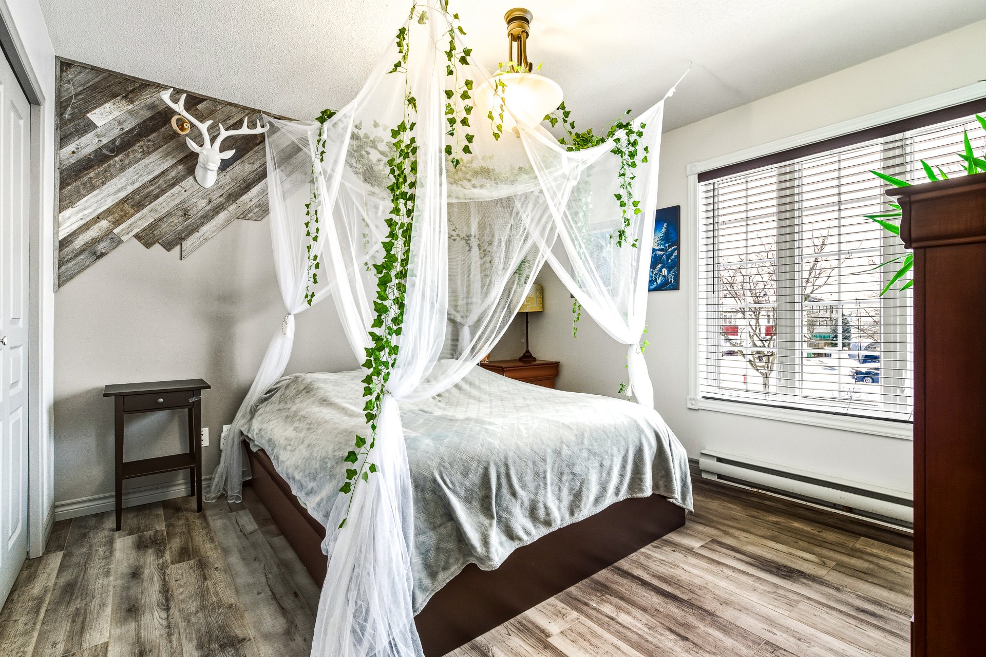 Photo - Primary bedroom