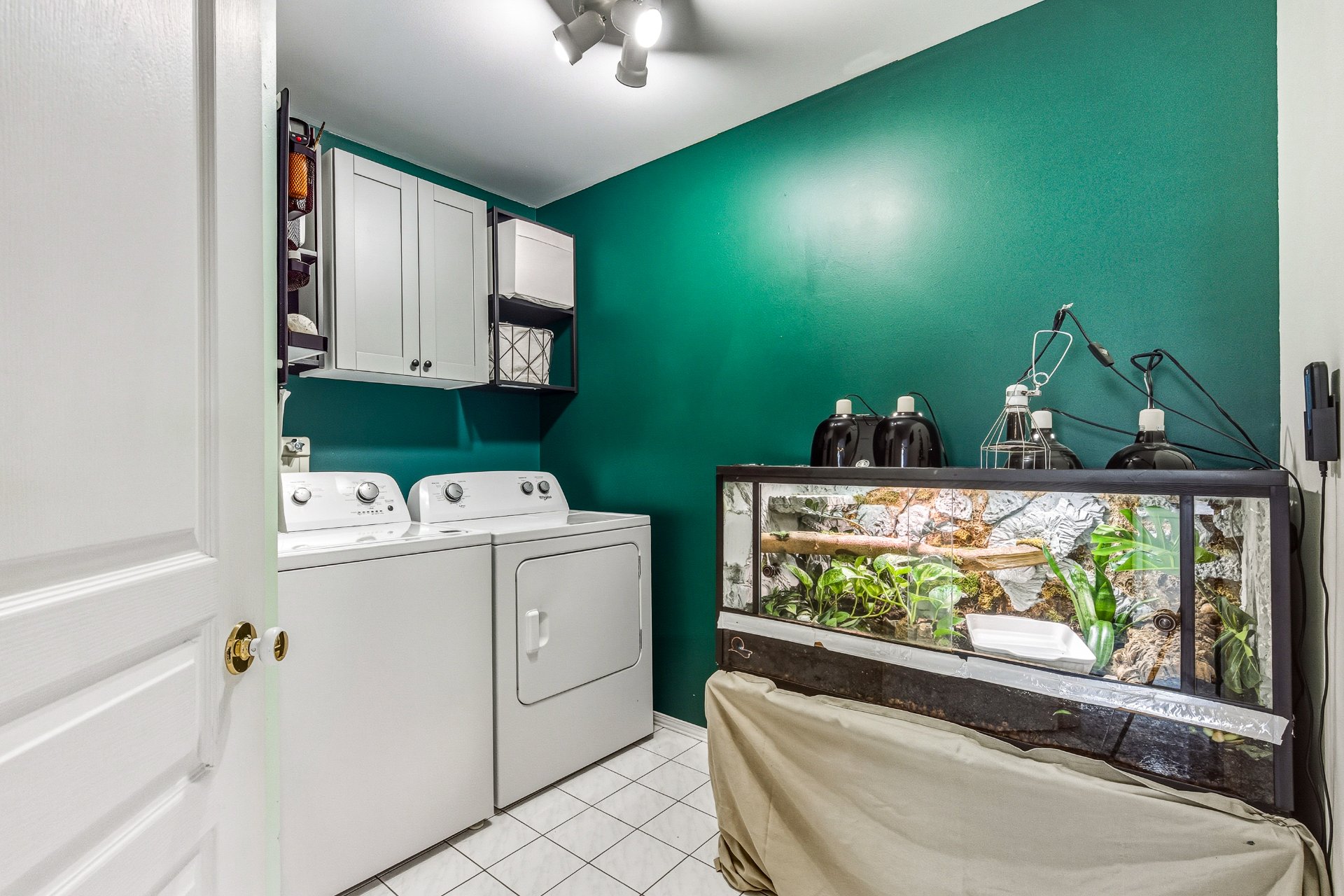 Photo - Laundry room