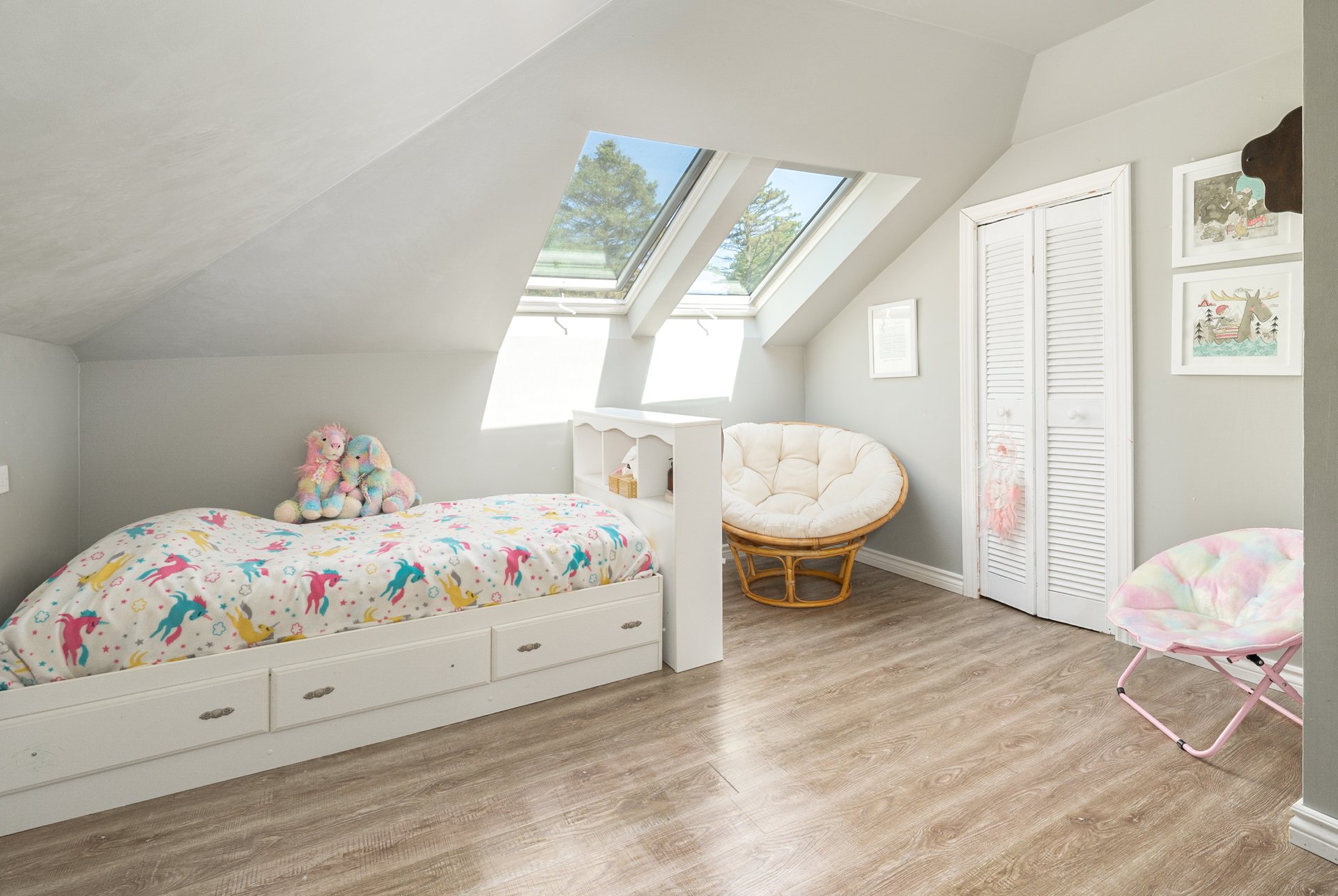 Photo - Primary bedroom