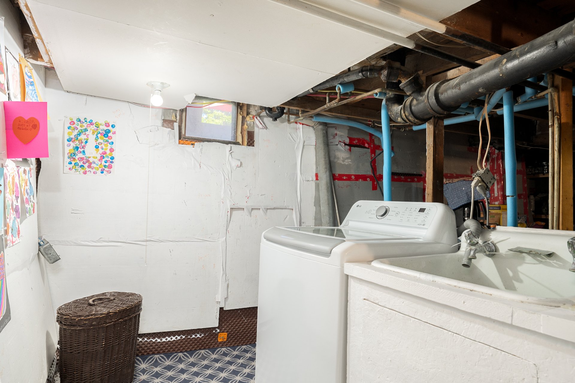 Photo - Basement