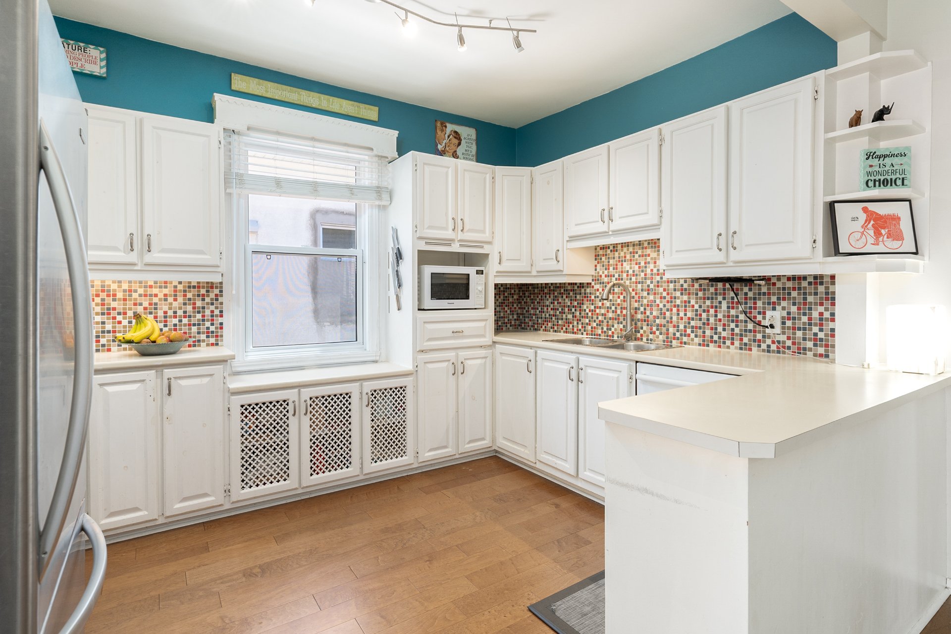 Photo - Kitchen